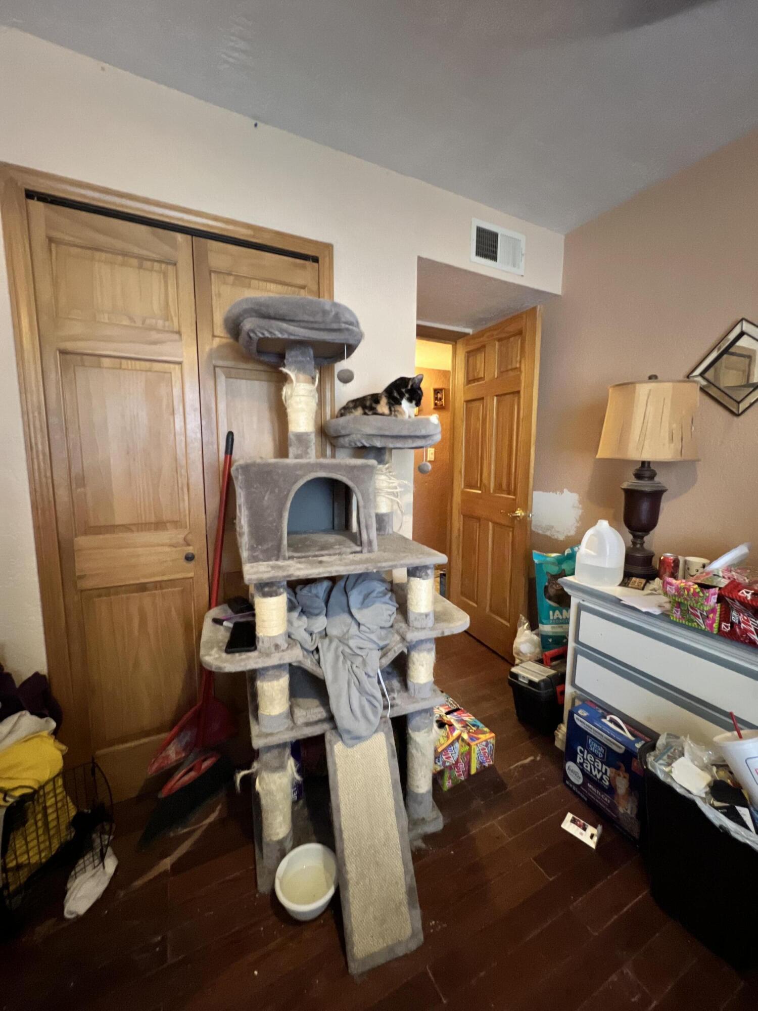 404 Pecos Loop SE