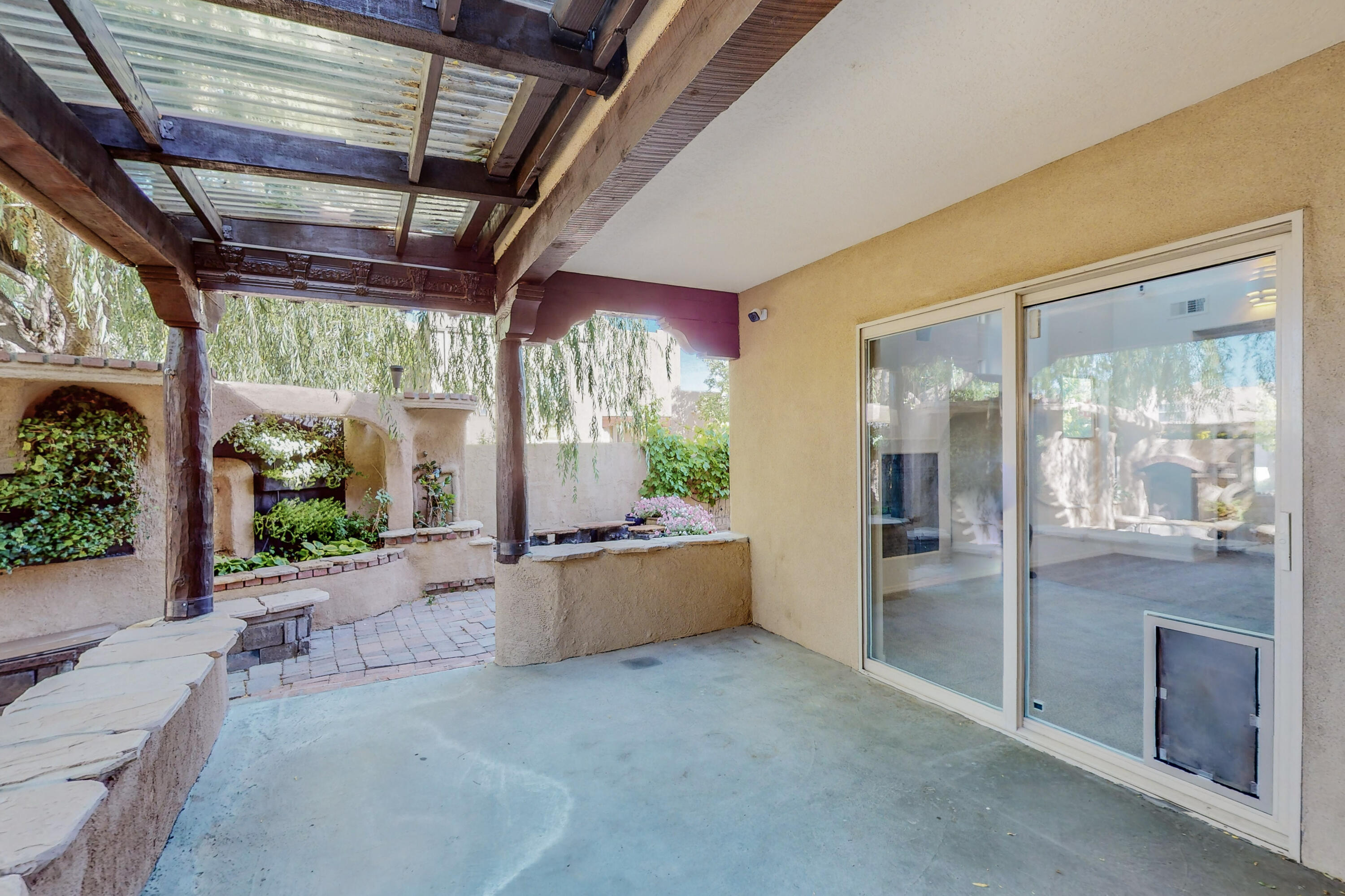 3512 Yippee Calle Court NW