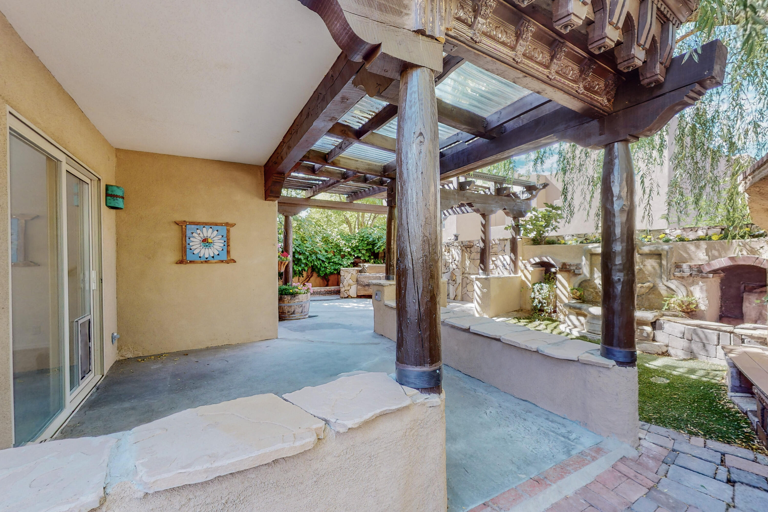 3512 Yippee Calle Court NW
