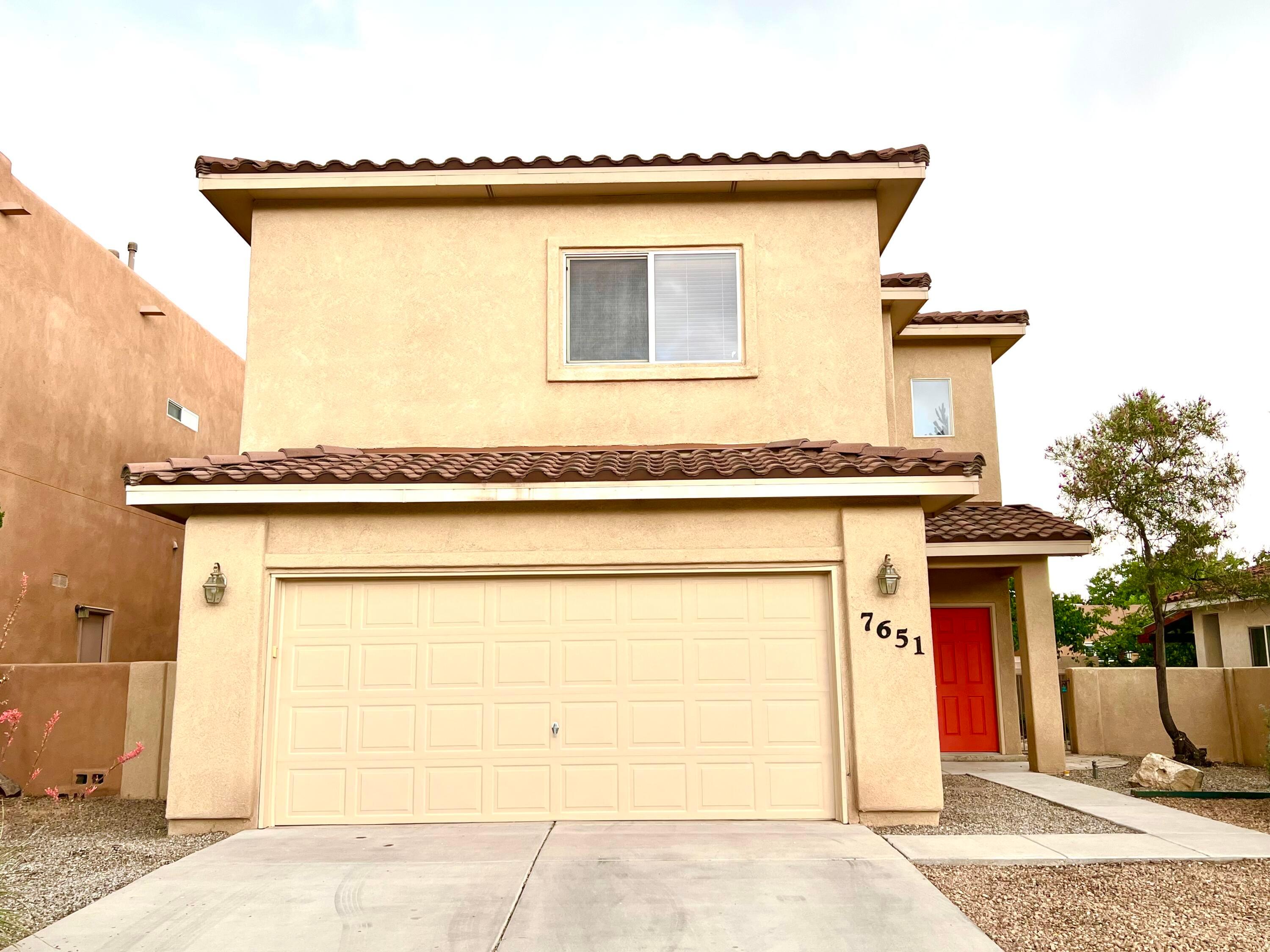 7651 Calle Comodo