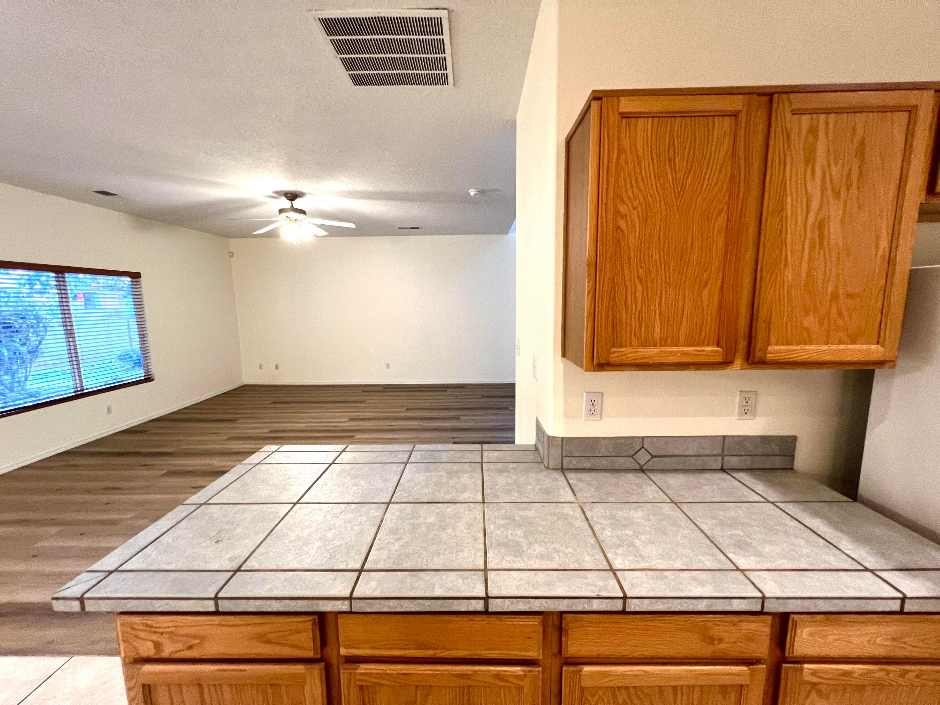 7651 Calle Comodo