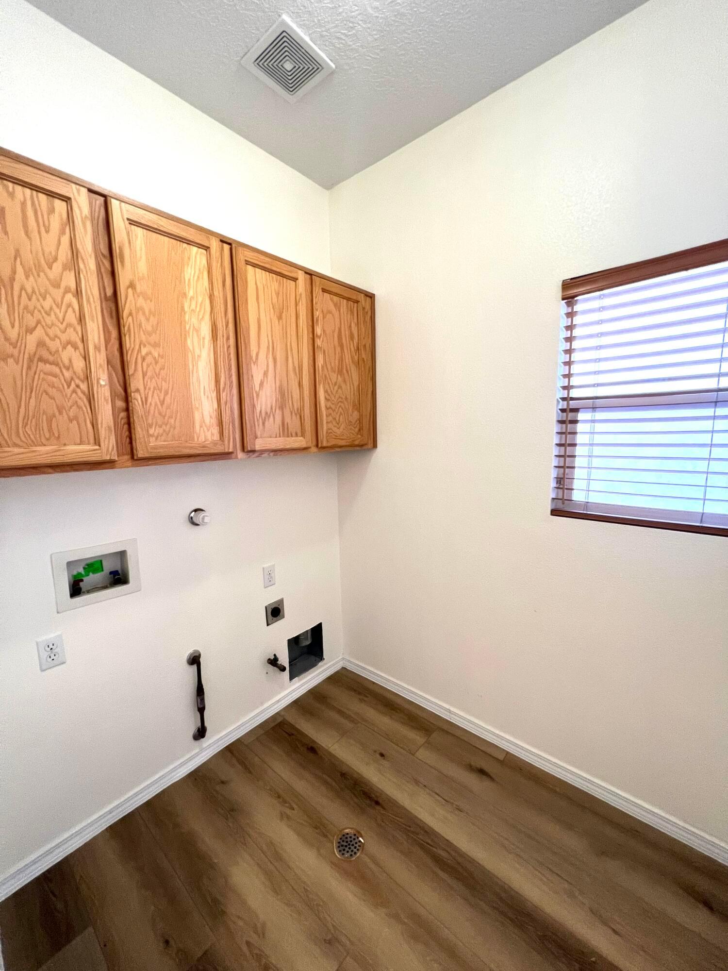 7651 Calle Comodo