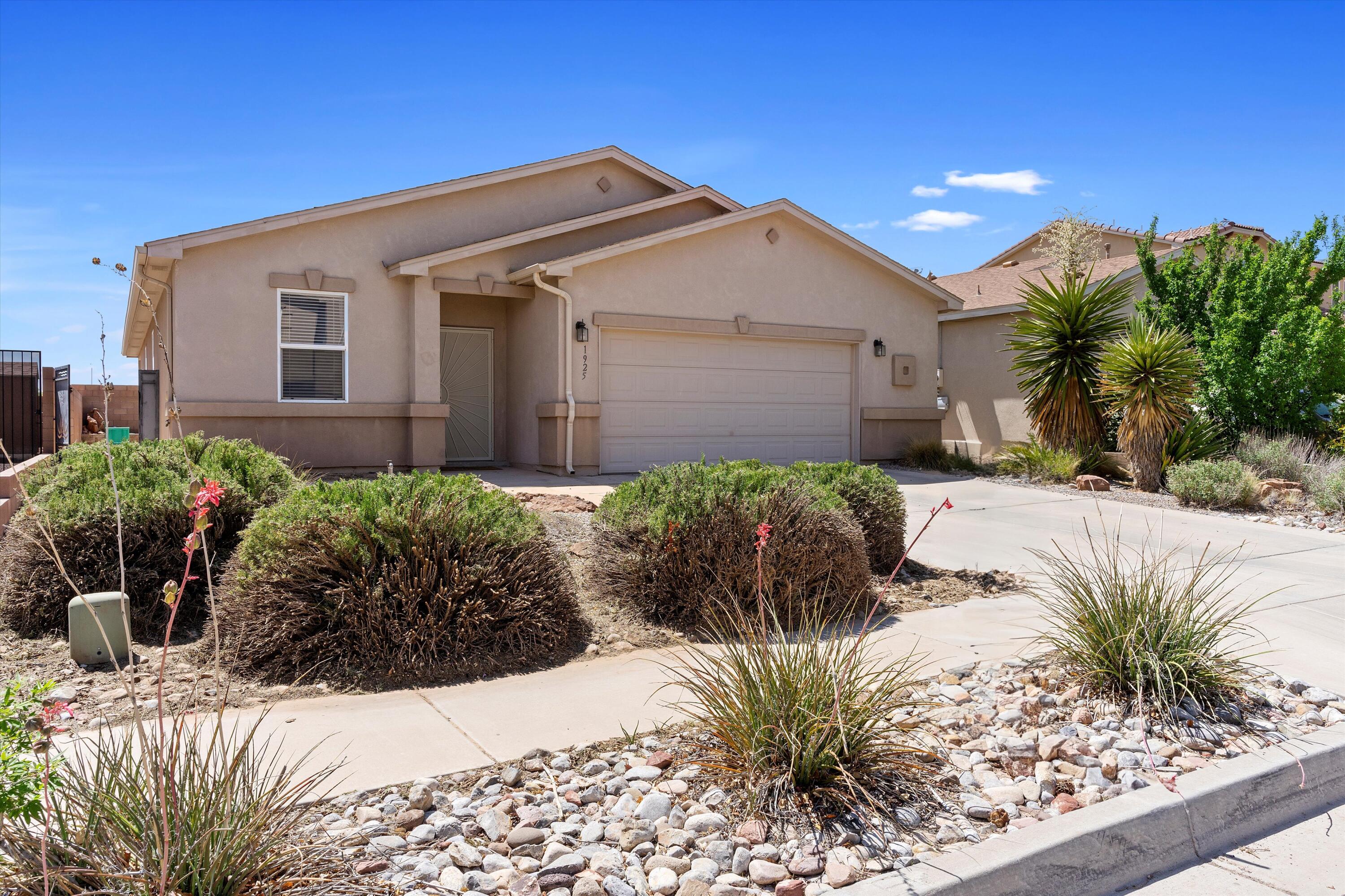 1925 Platina Road SE
