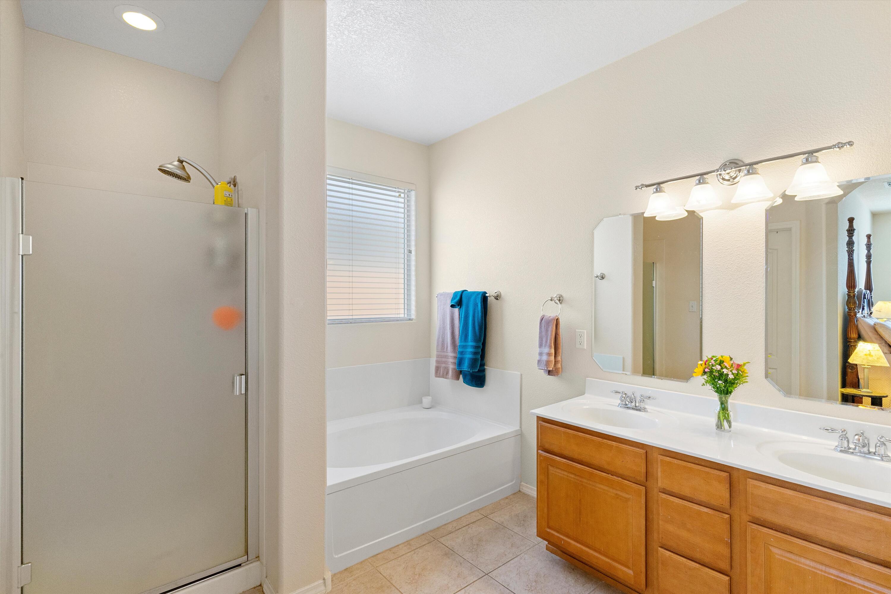 1925 Platina Road SE