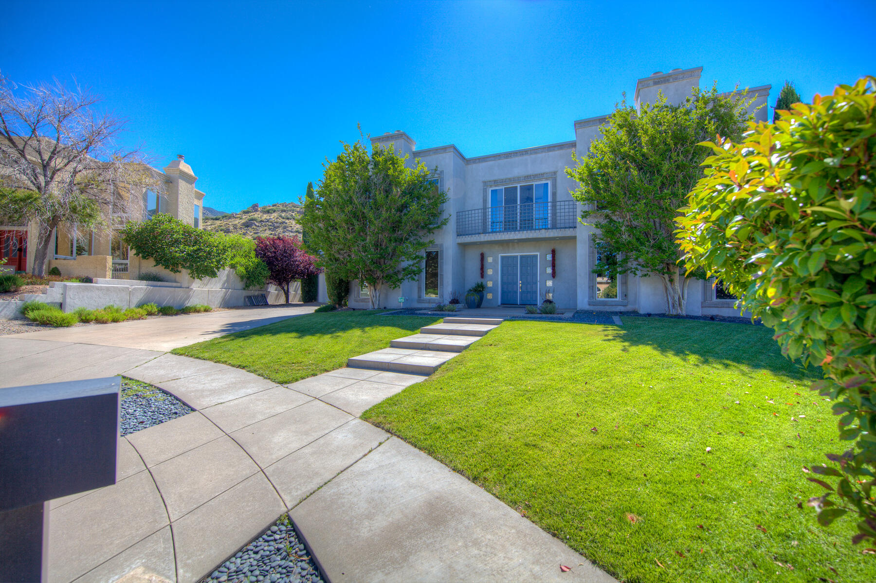 1538 Rosalba Street NE