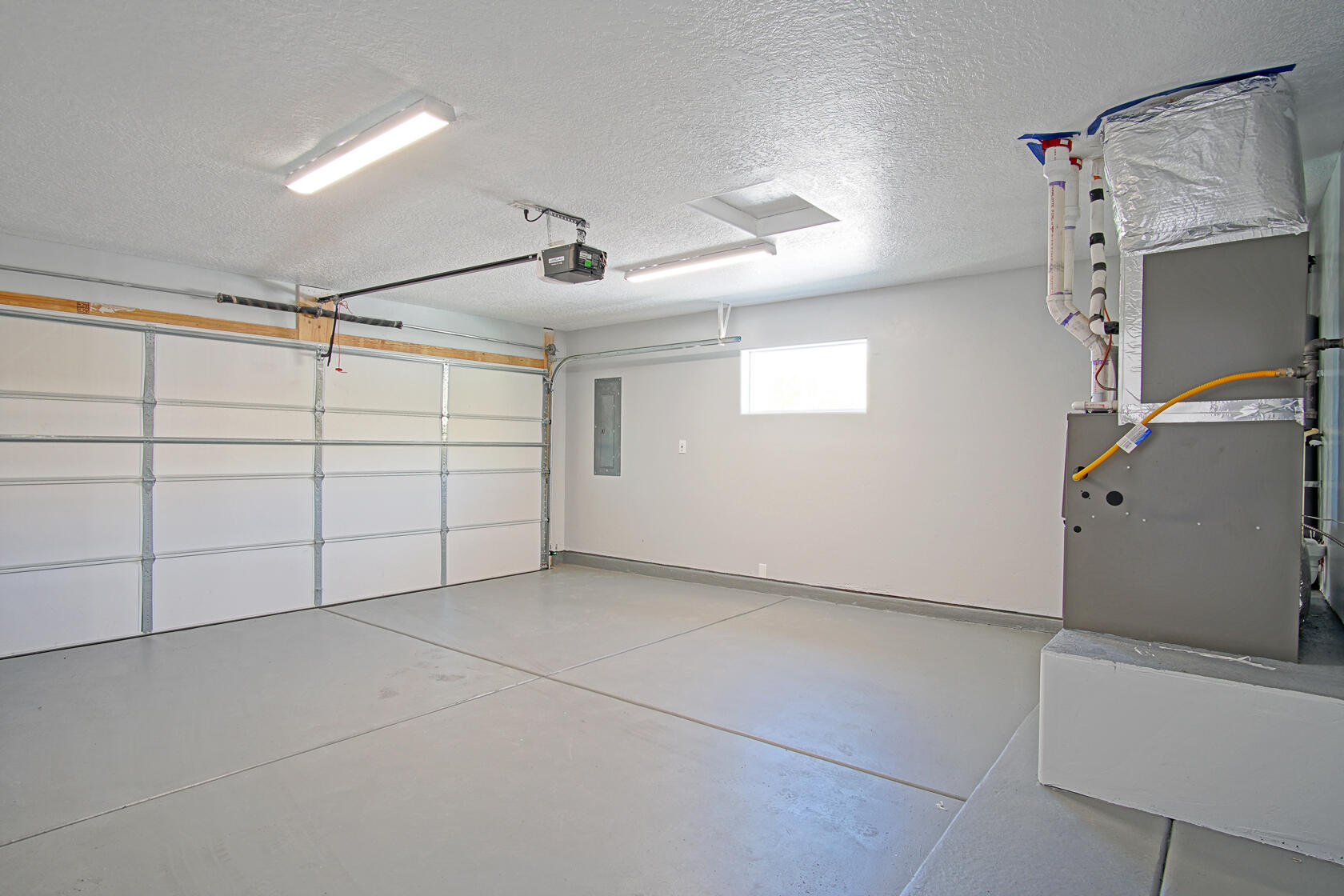 611 Foothill Road SW
