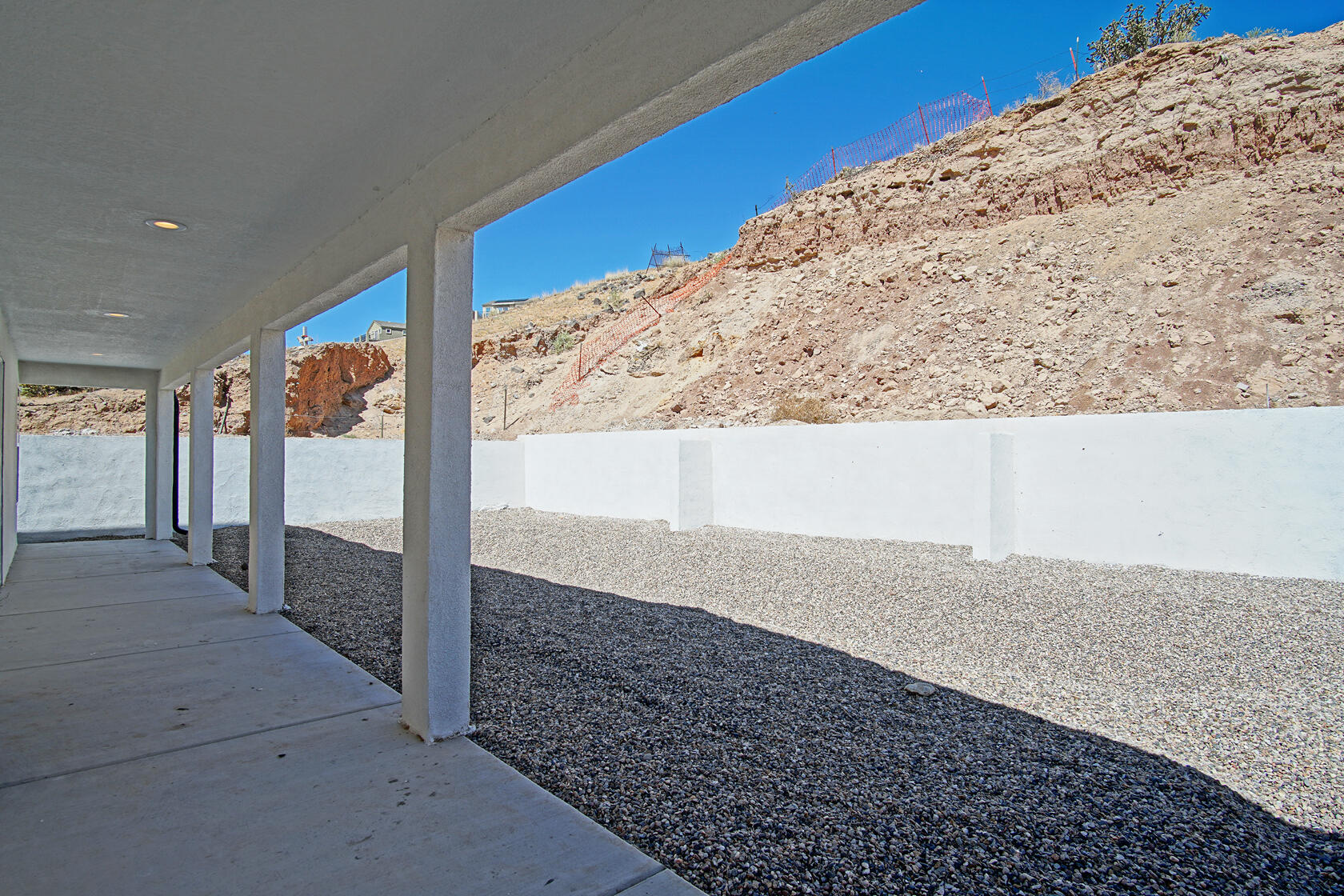 611 Foothill Road SW