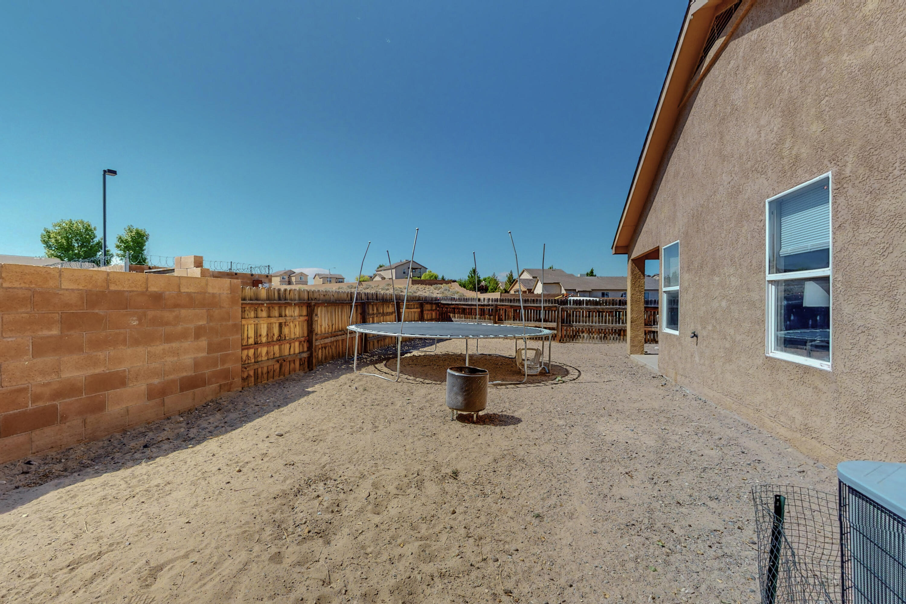 108 Avenida Jardin