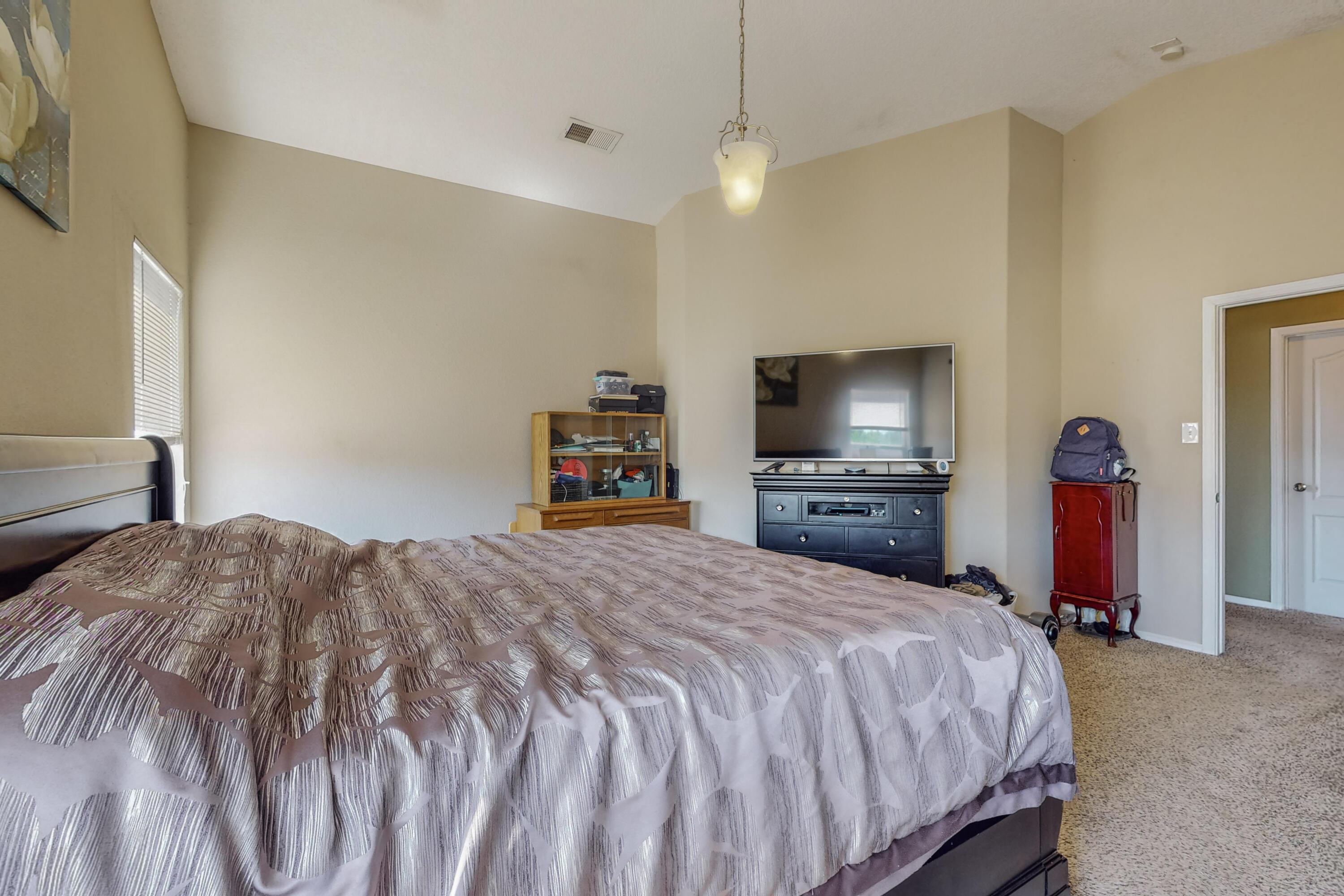 108 Avenida Jardin