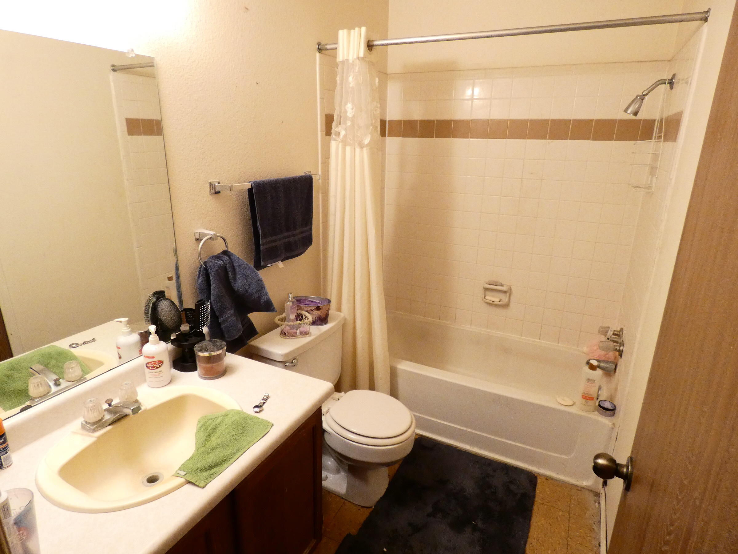 328 Asbury Road NE