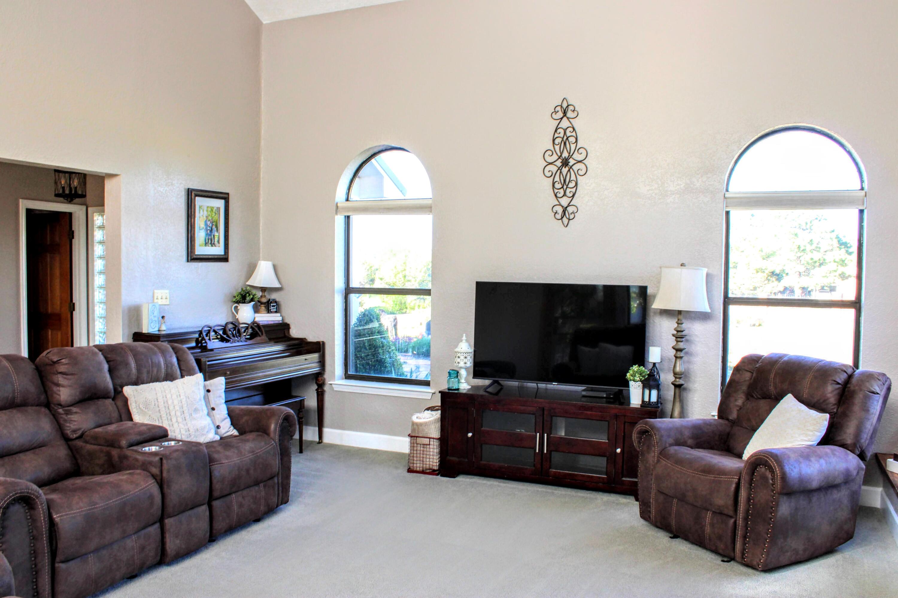 20 Steeplechase Drive