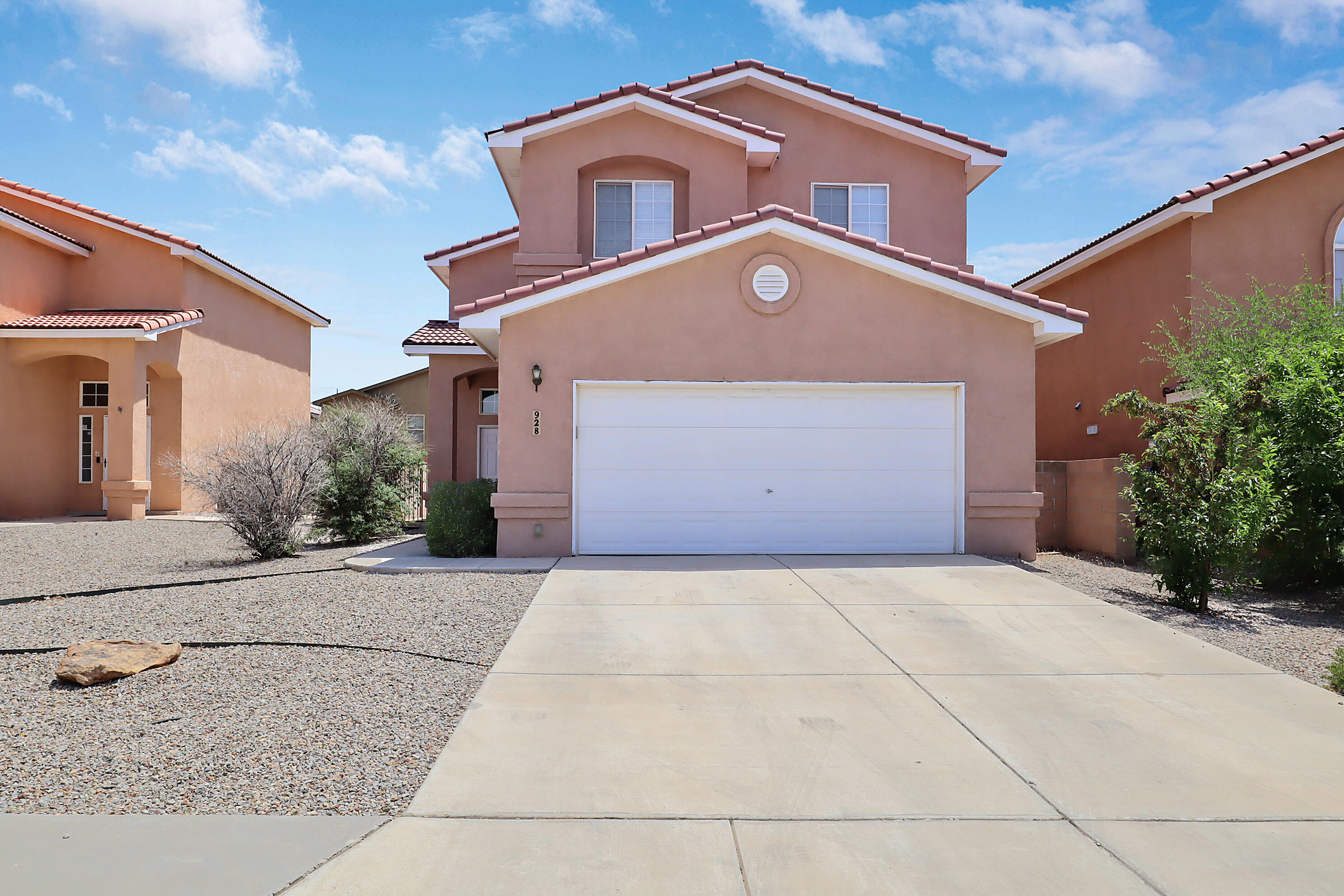 928 Tumulus Drive NW