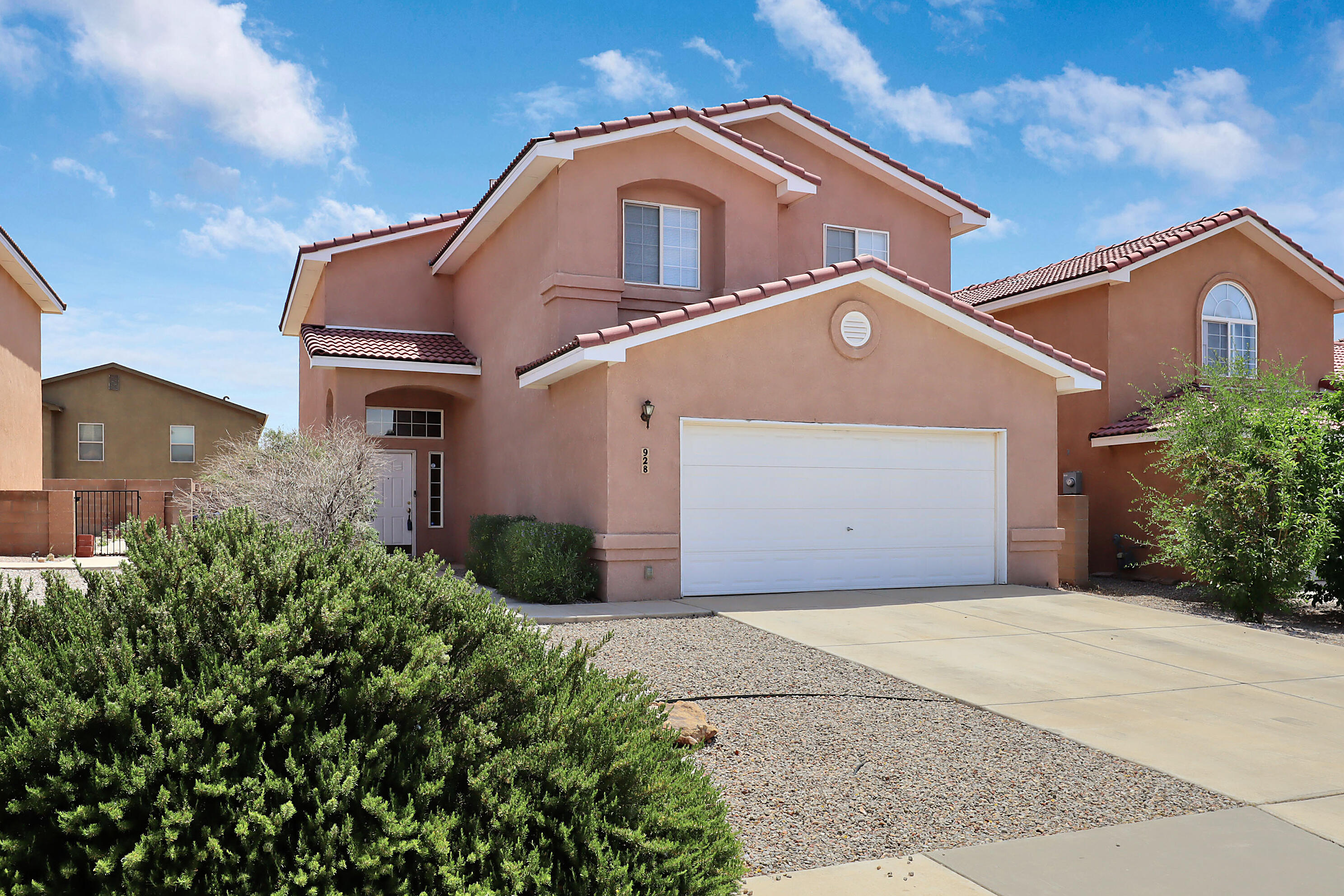 928 Tumulus Drive NW