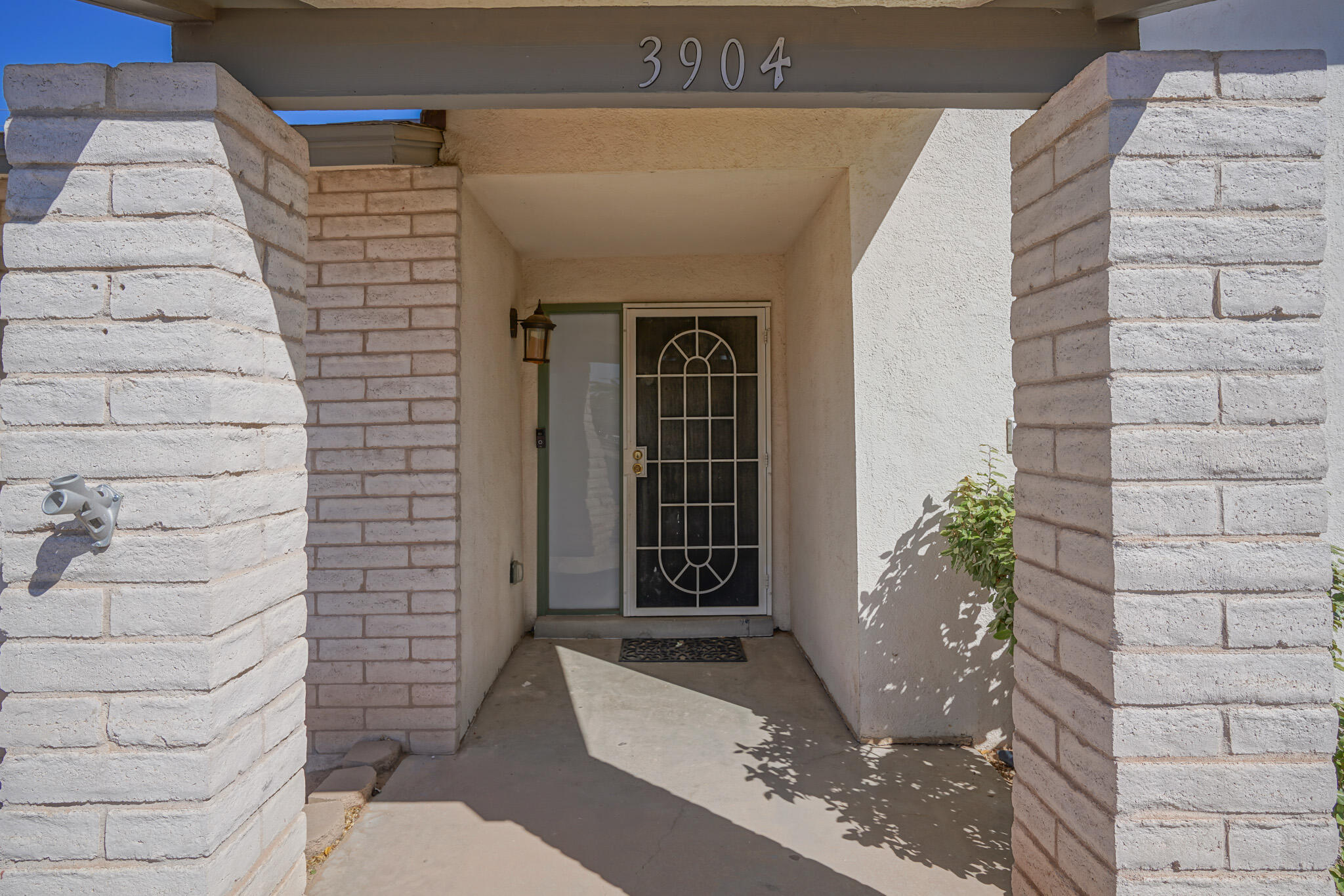 3904 El Dedo Court SE