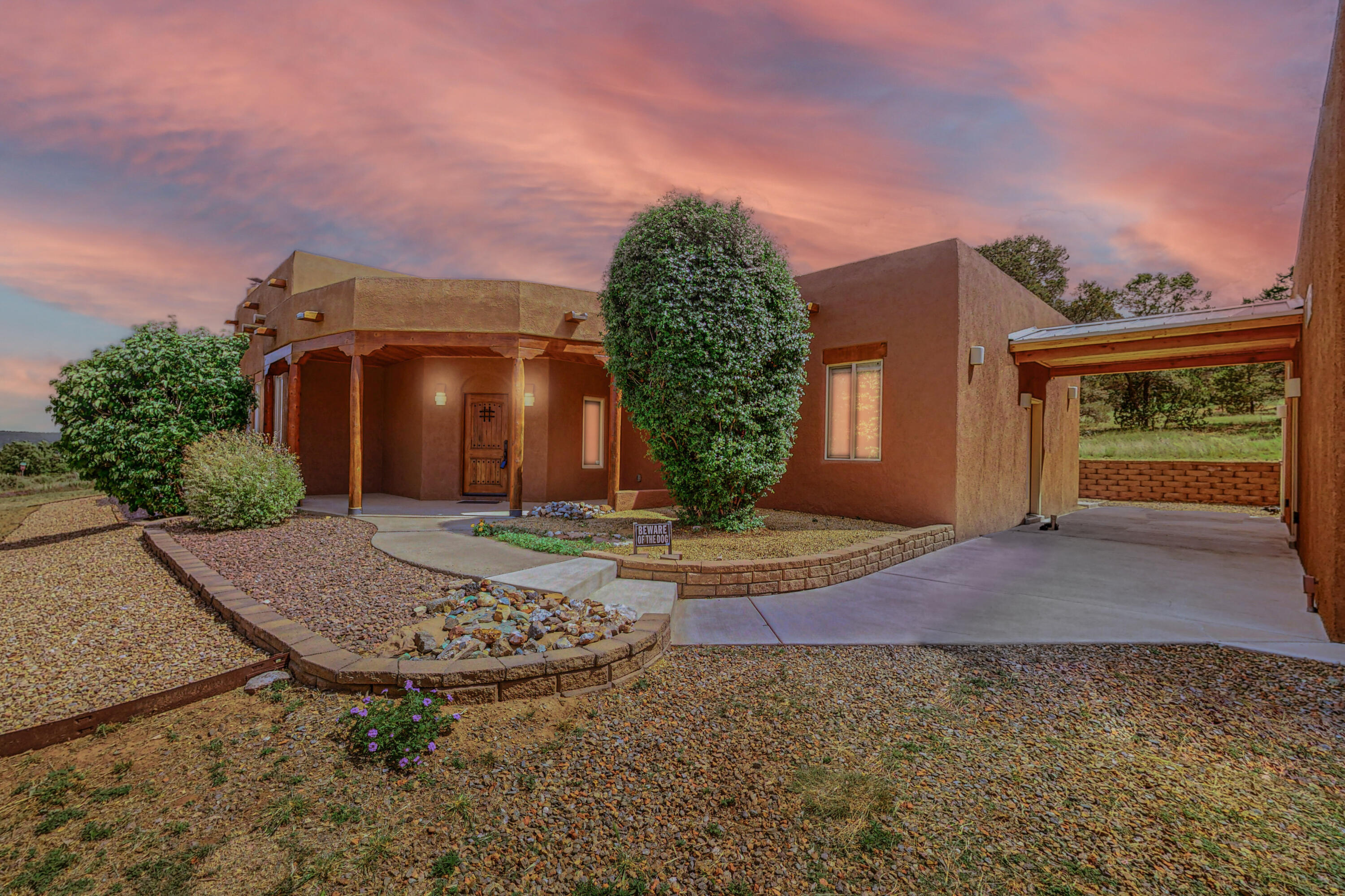 6 Naomi Drive