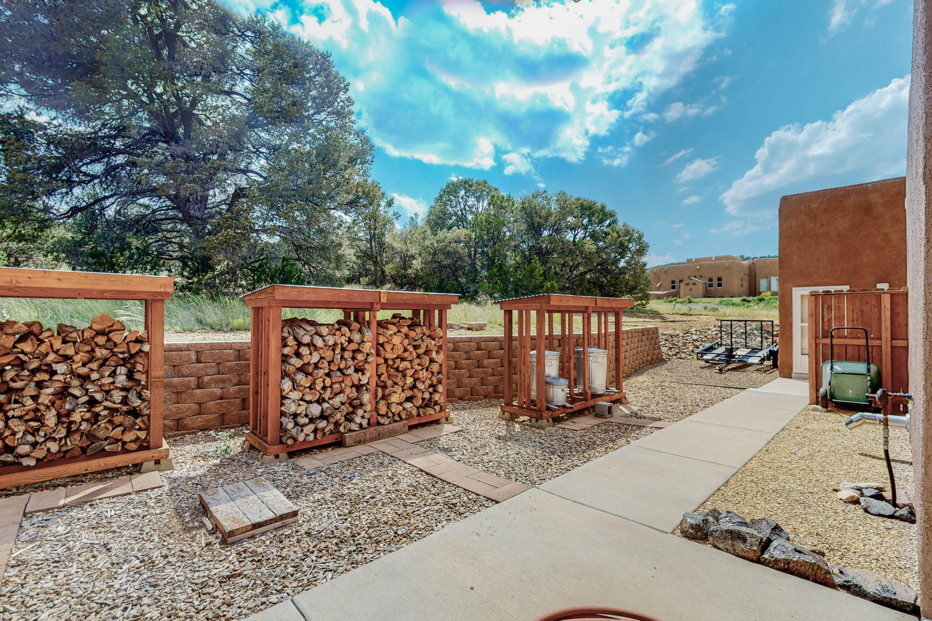 6 Naomi Drive
