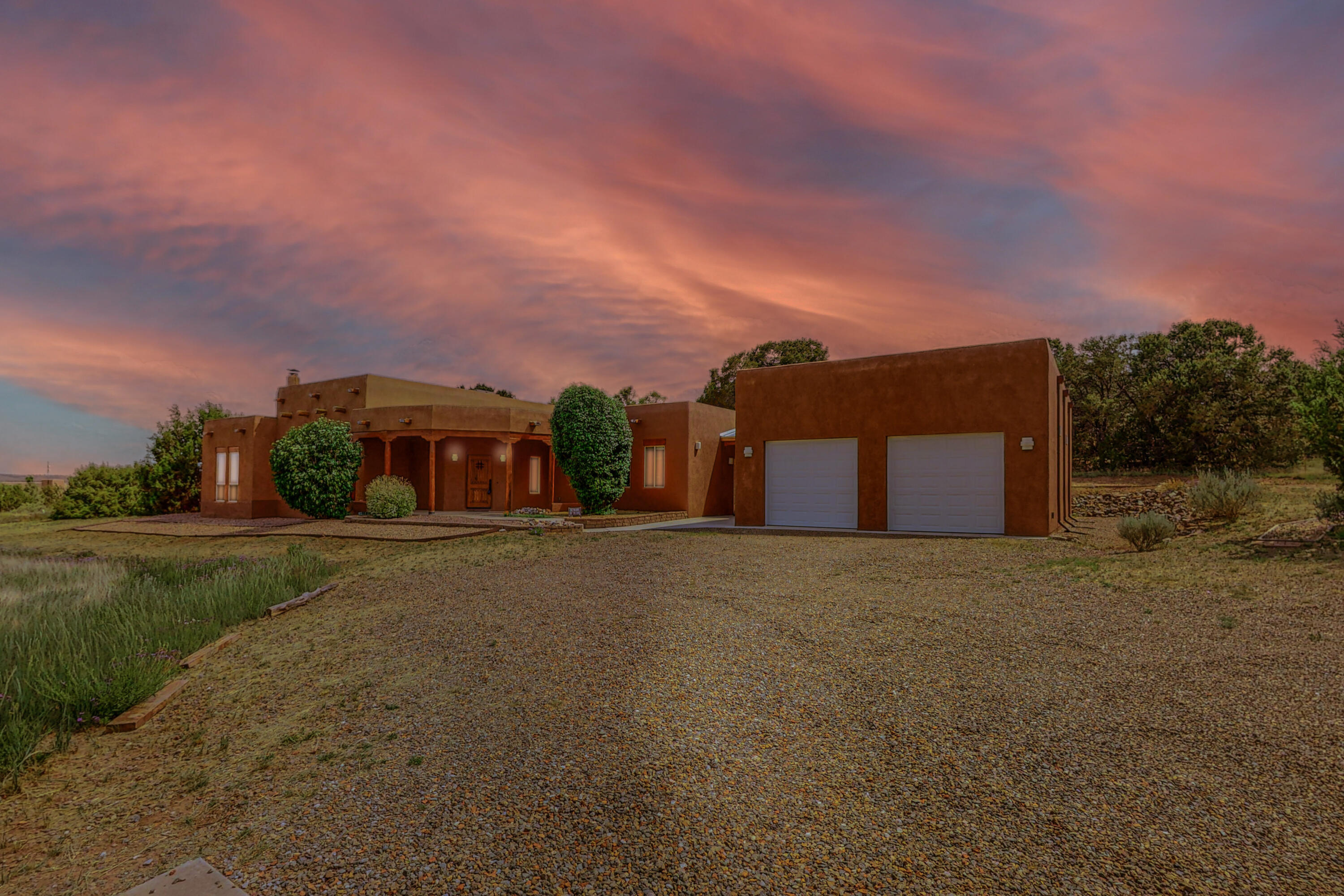 6 Naomi Drive