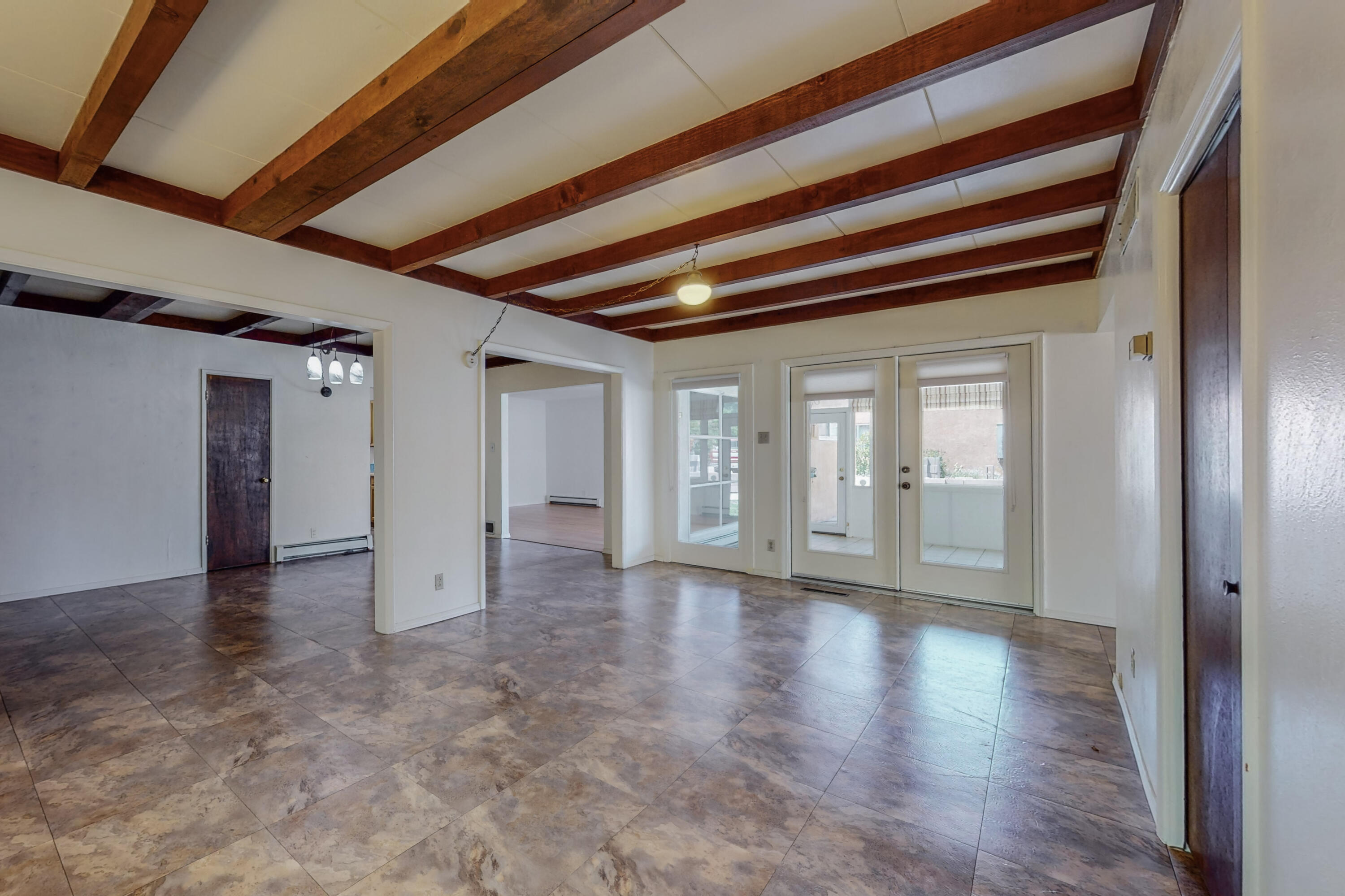 1612 Alvarado Drive NE