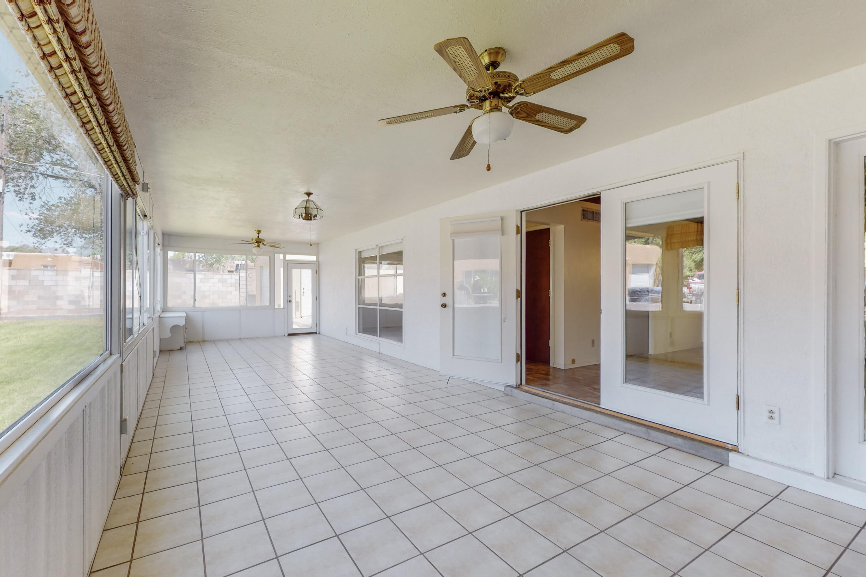 1612 Alvarado Drive NE