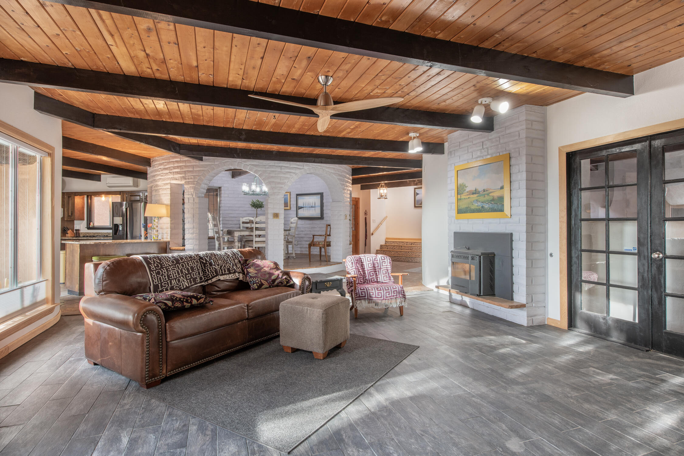 156 Juniper Hill Road NE