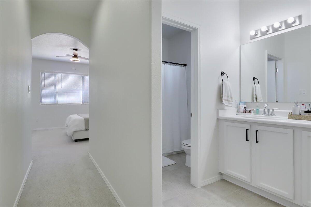 11016 Fort Point Lane NE Unit: B