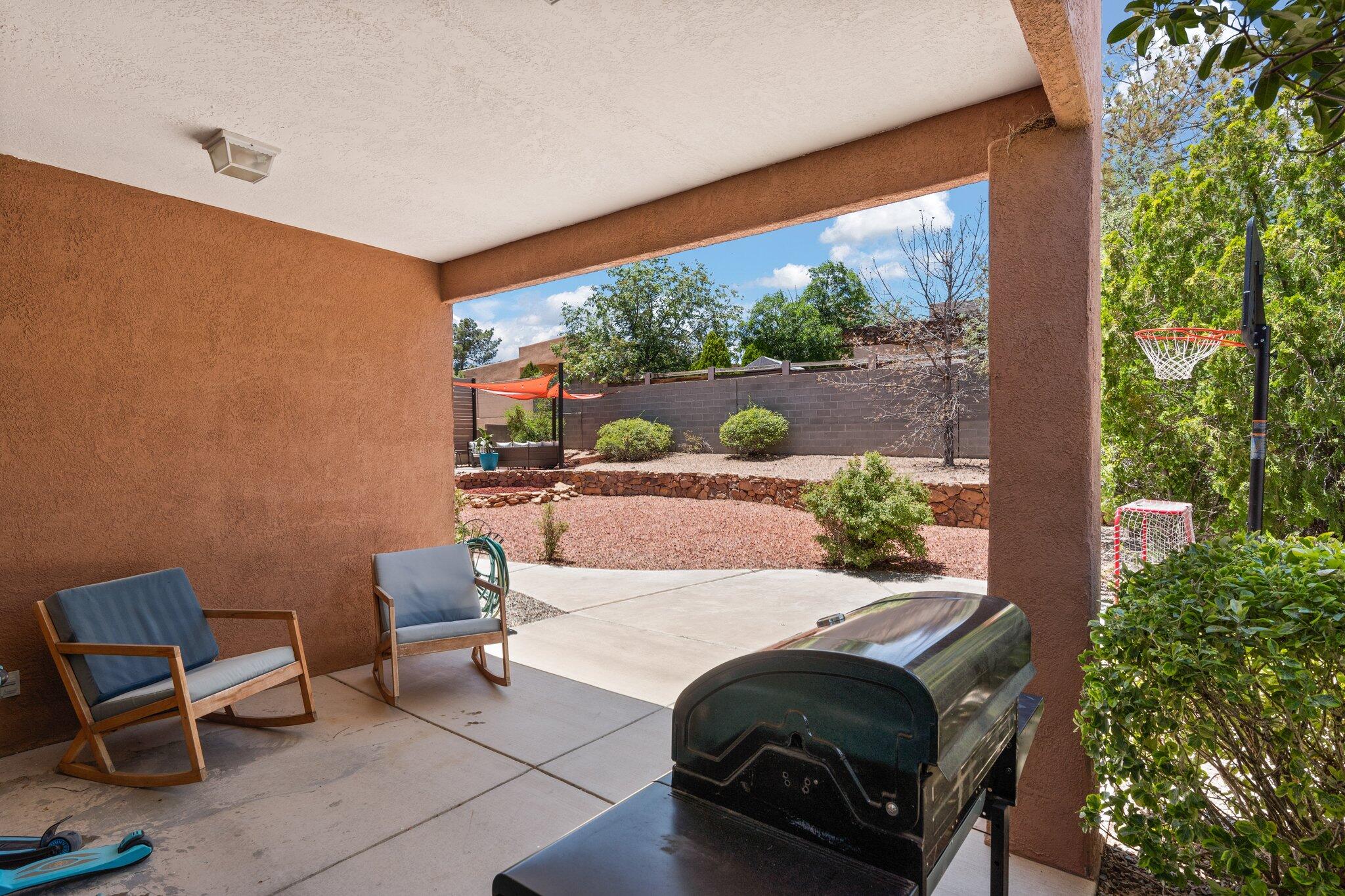 6408 Freemont Hills Loop NE