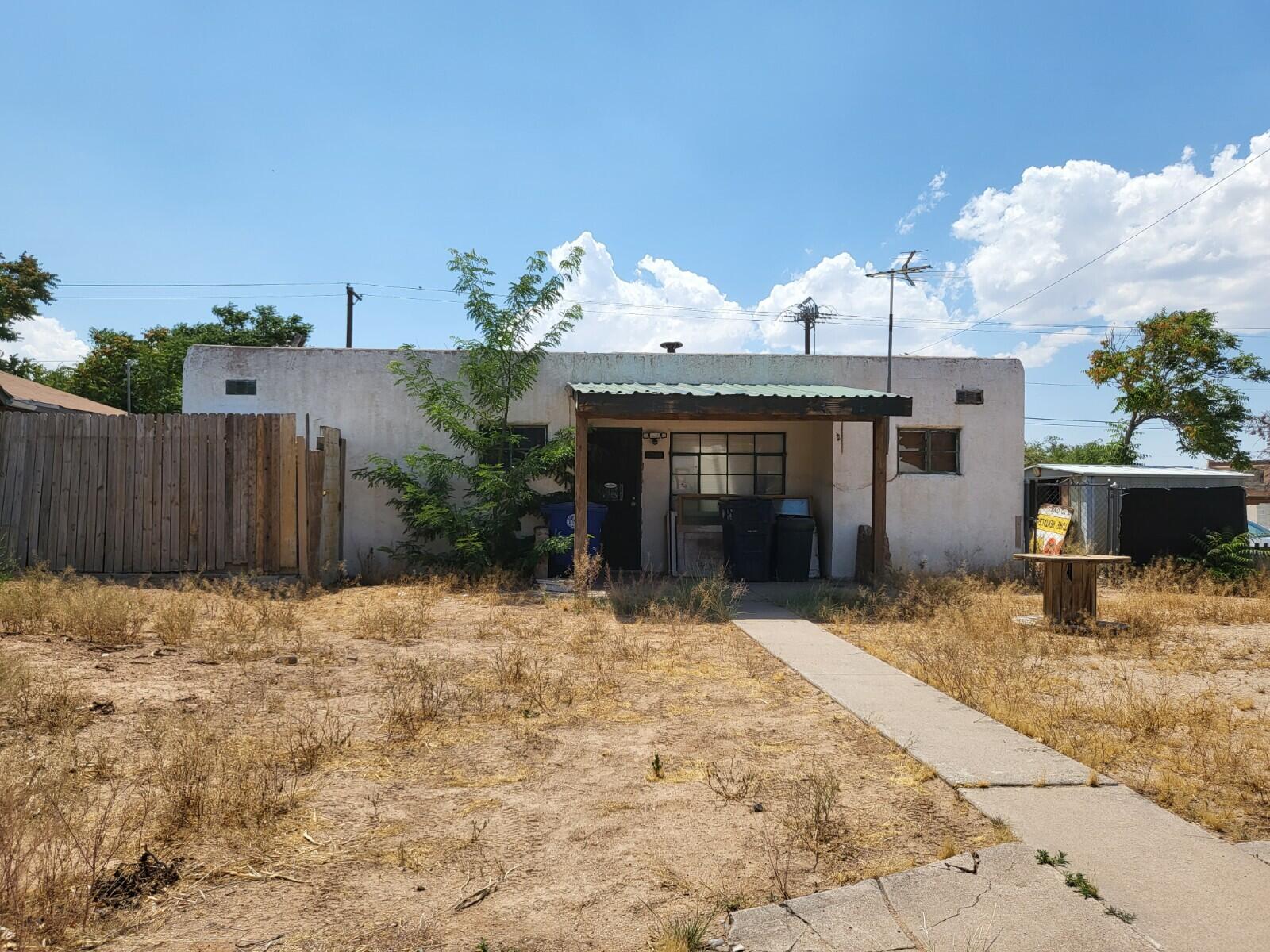 2945 Manzano Street NE