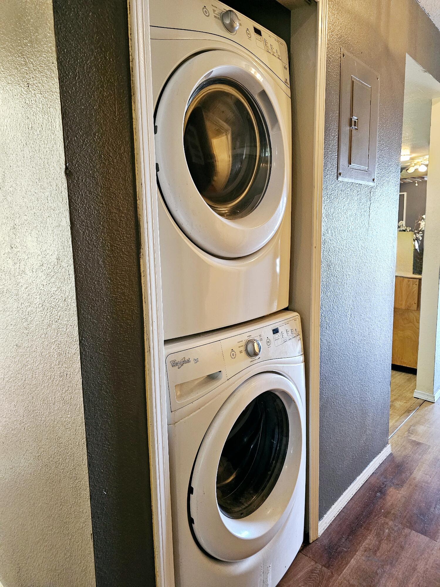 809 Country Club Drive SE Unit: 2b