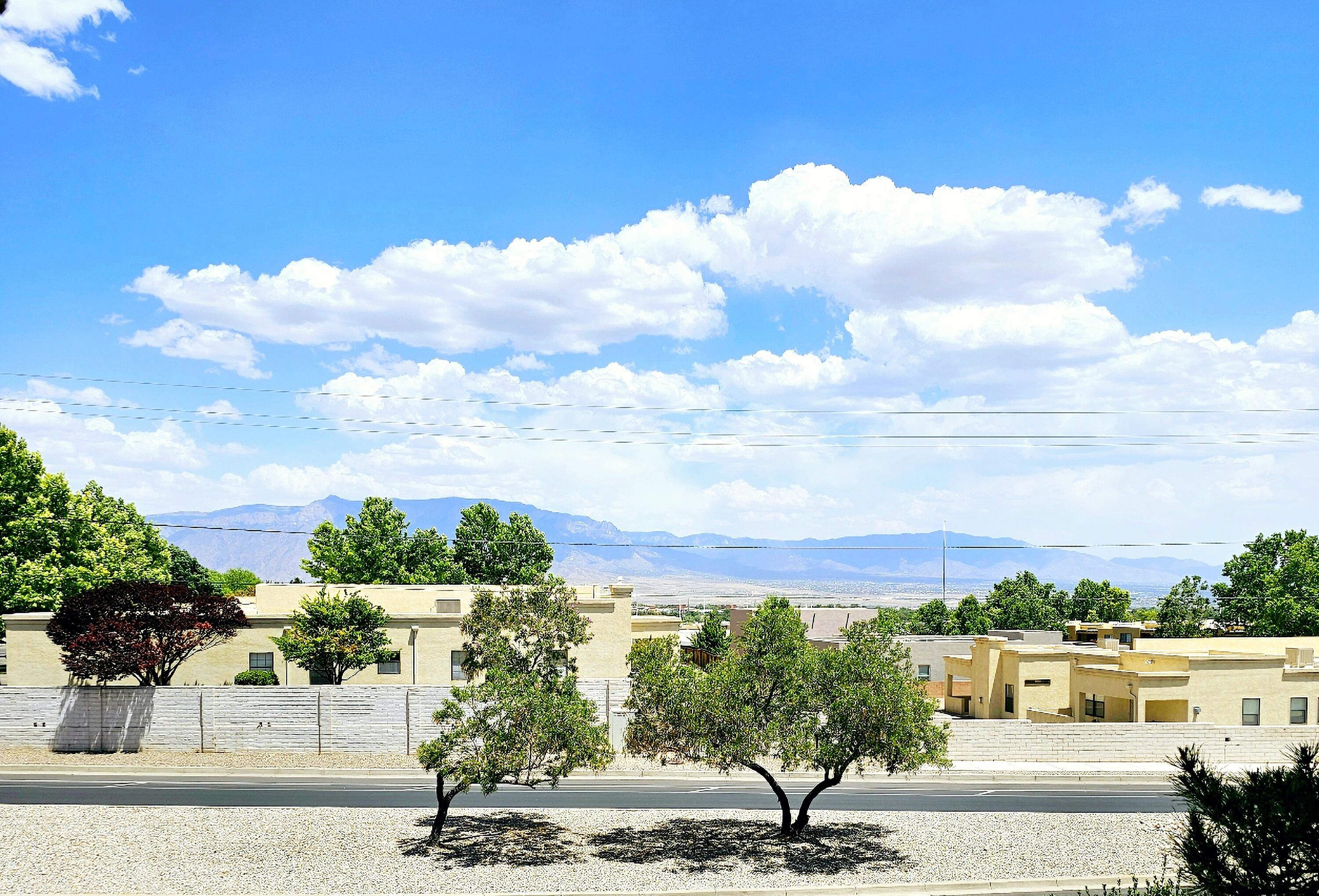 809 Country Club Drive SE Unit: 2b