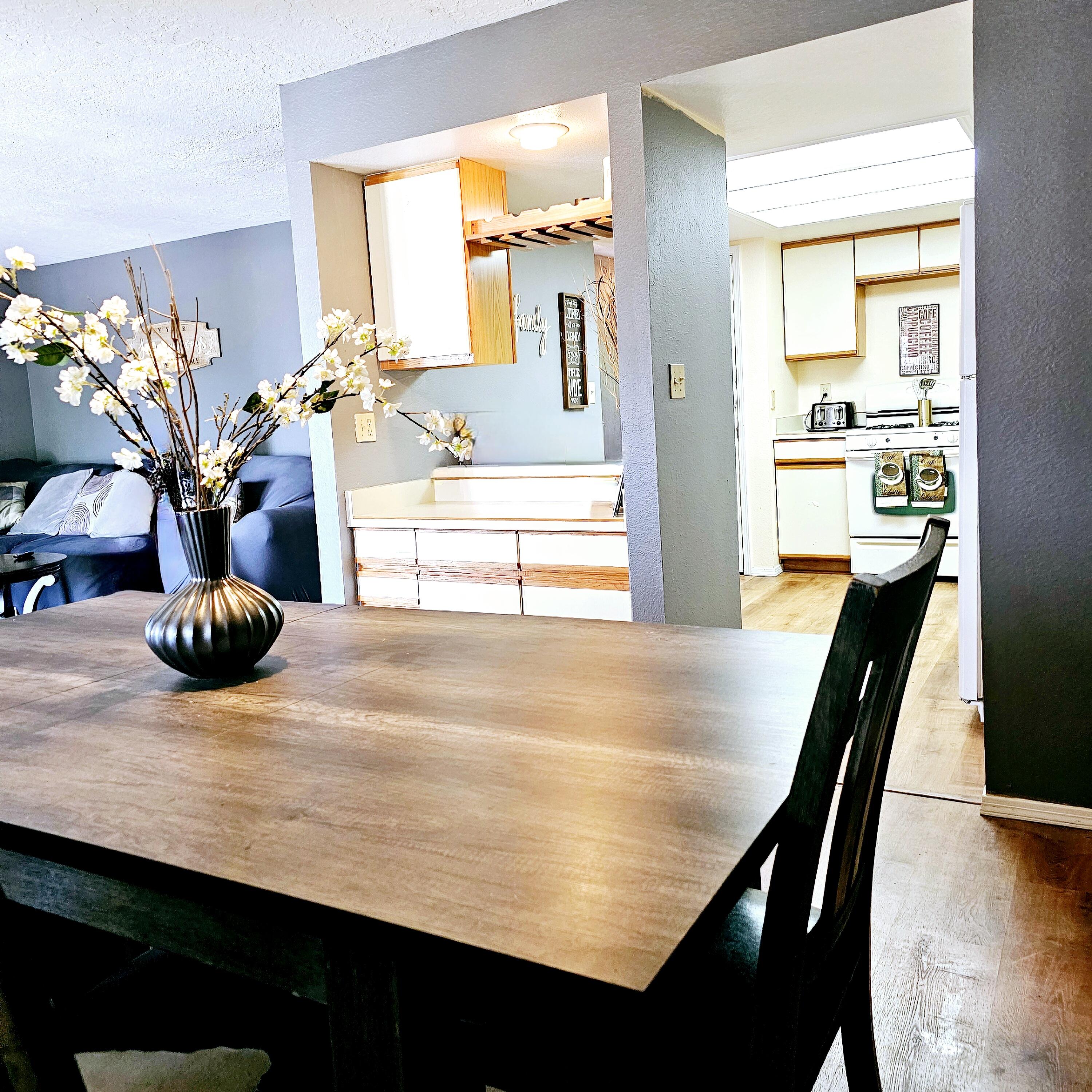 809 Country Club Drive SE Unit: 2b