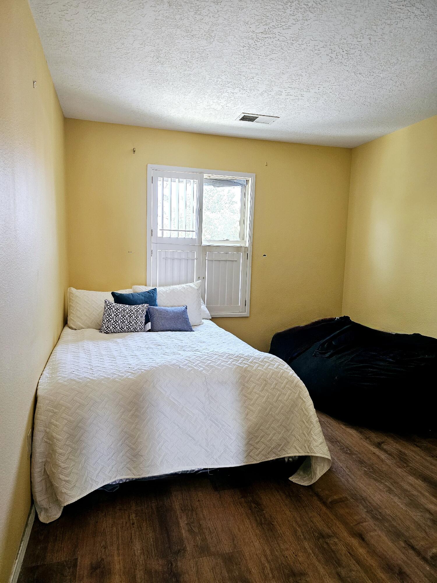 809 Country Club Drive SE Unit: 2b