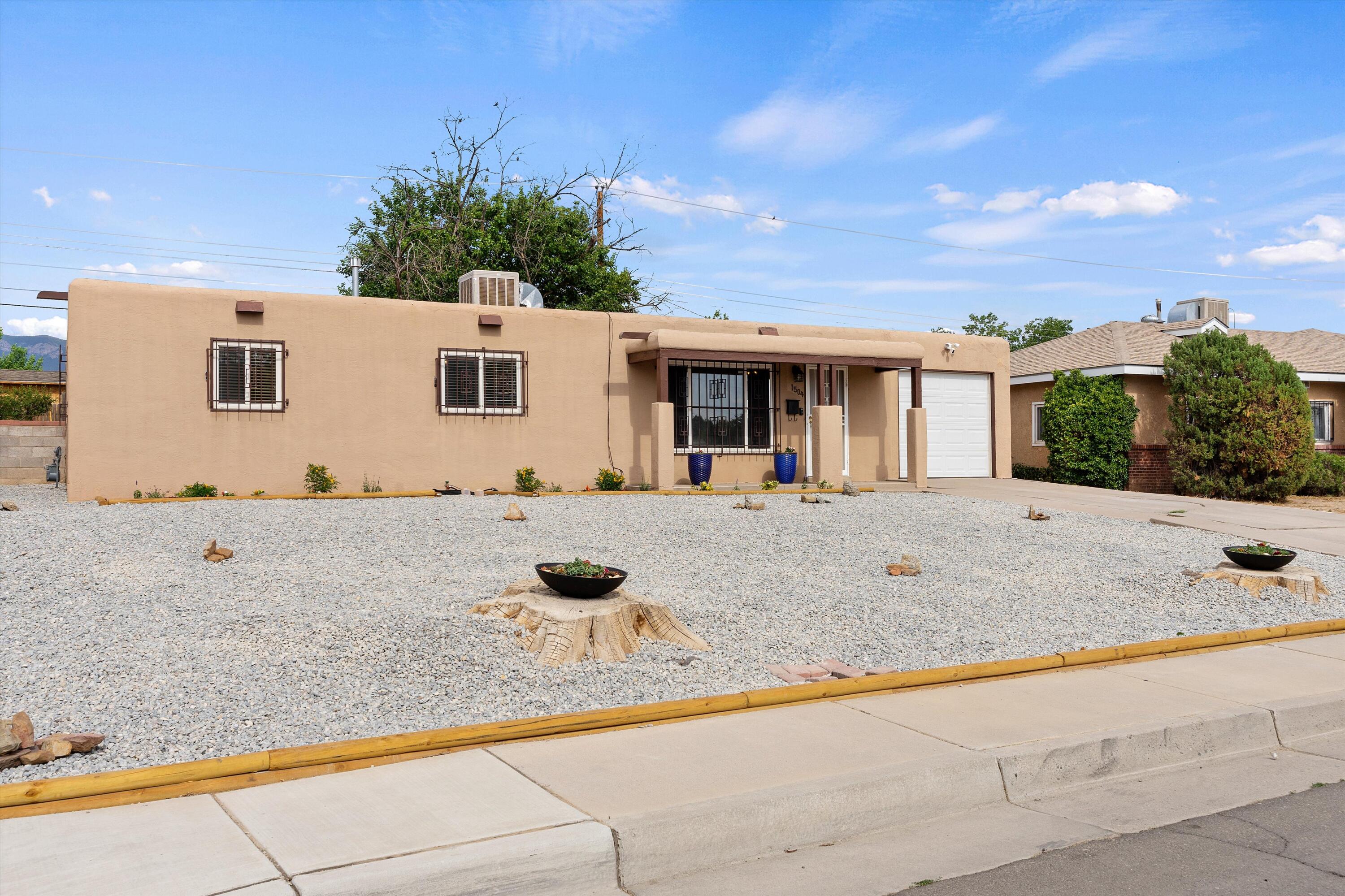 1504 Hoffman Drive NE