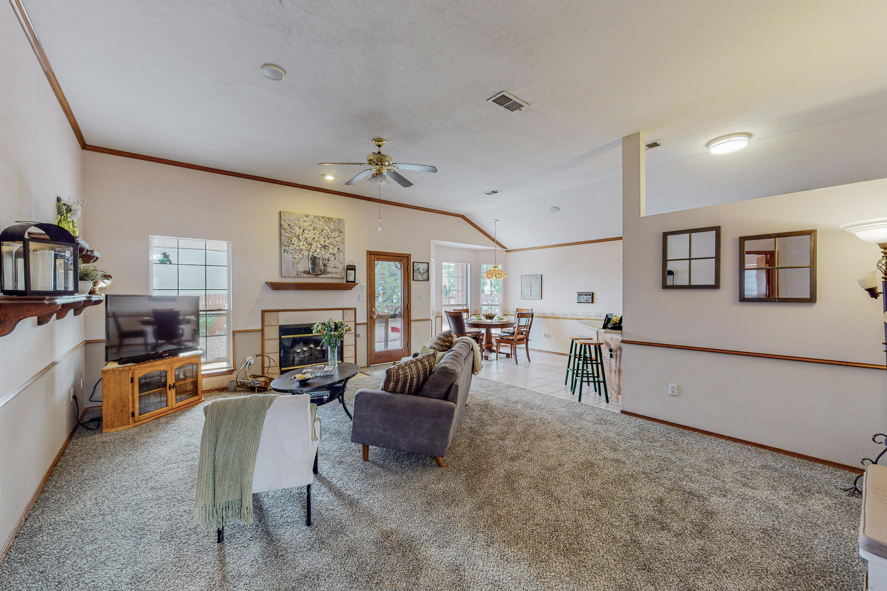 3516 Sierra Rica Drive NW