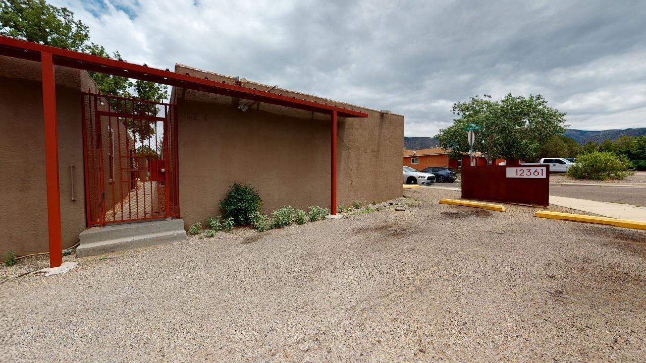 12361 Mountain Road NE