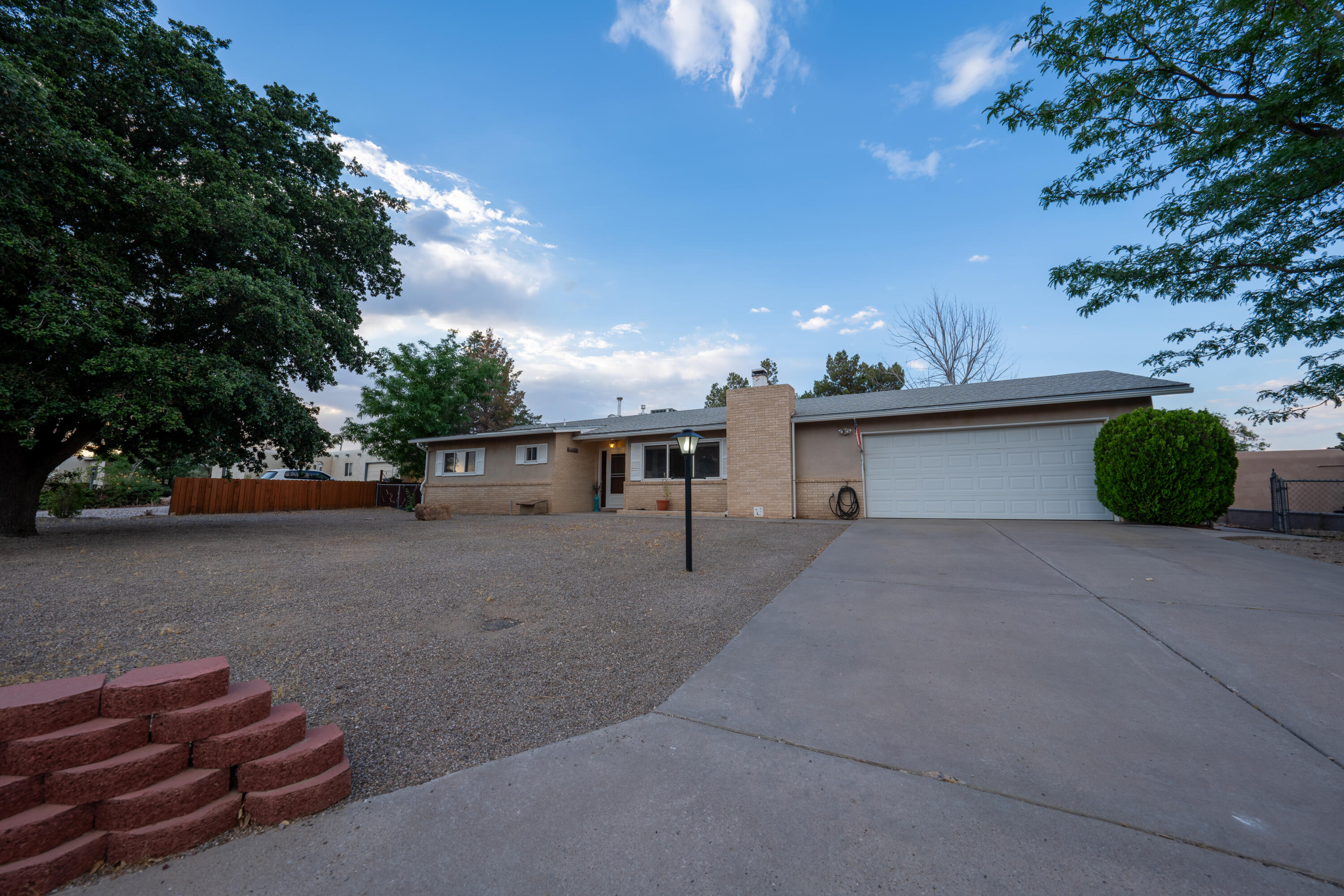 4713 El Hachero Court SE