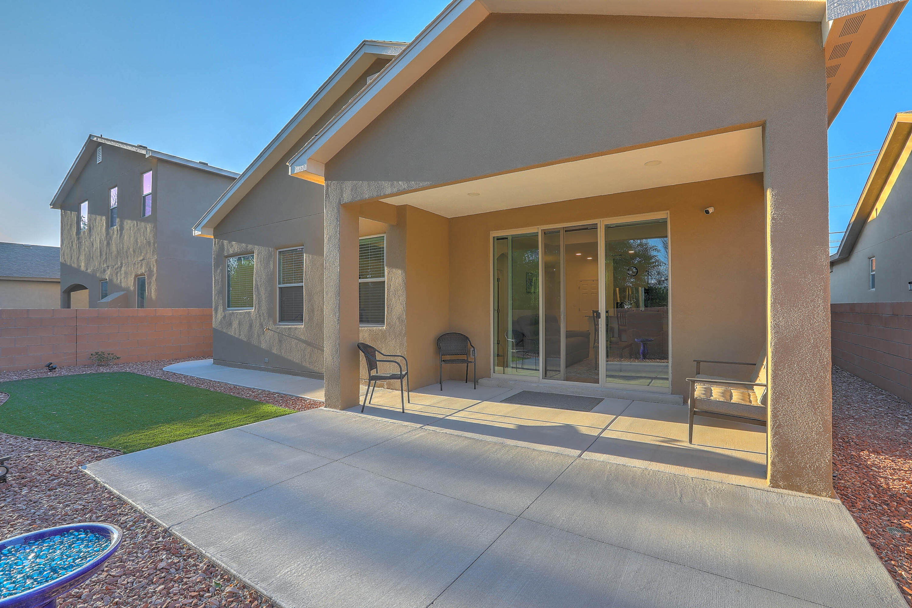 225 Piedra Lisa Street