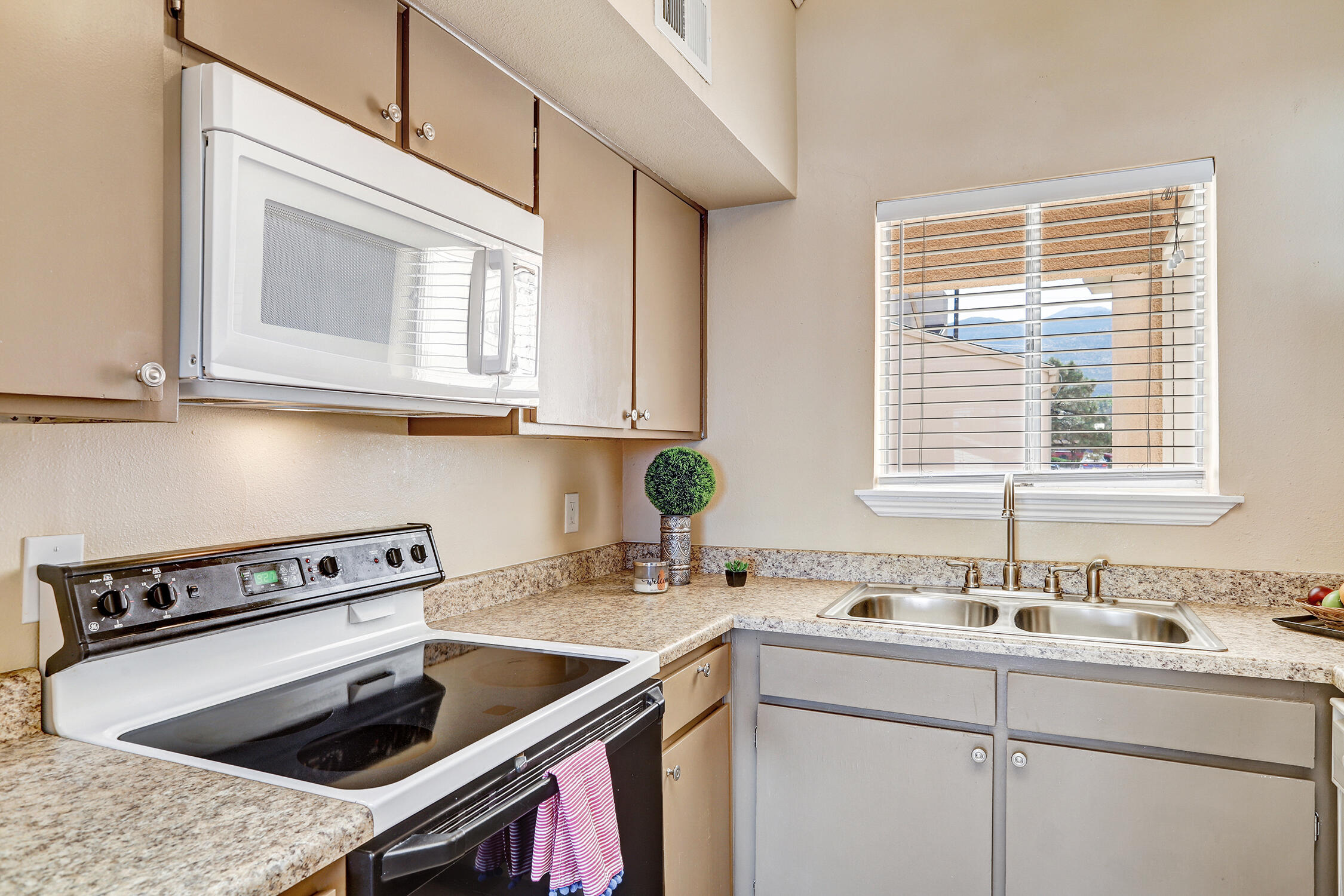 3501 Juan Tabo Boulevard NE K-12