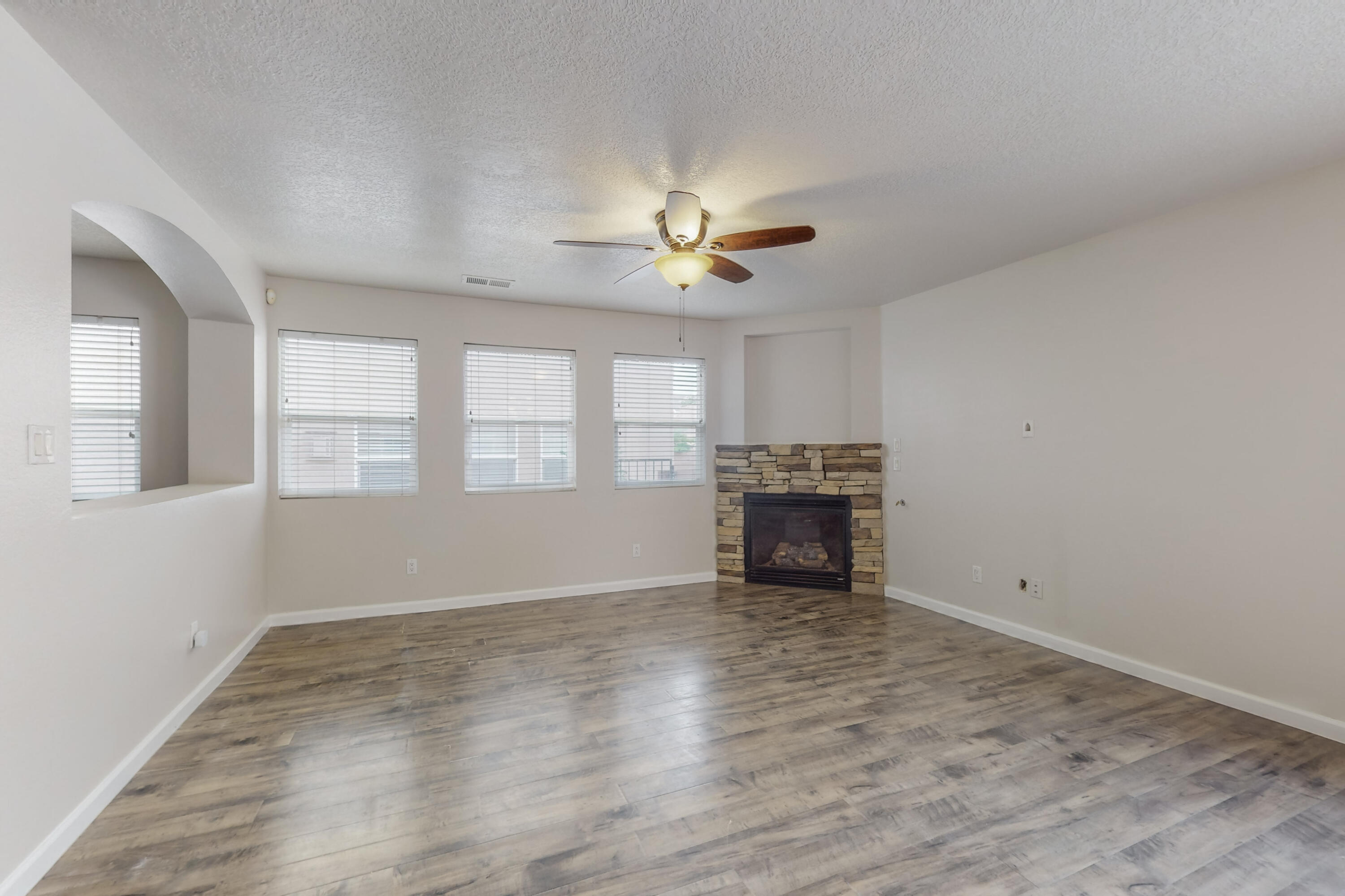 1617 San Pedro Road NE