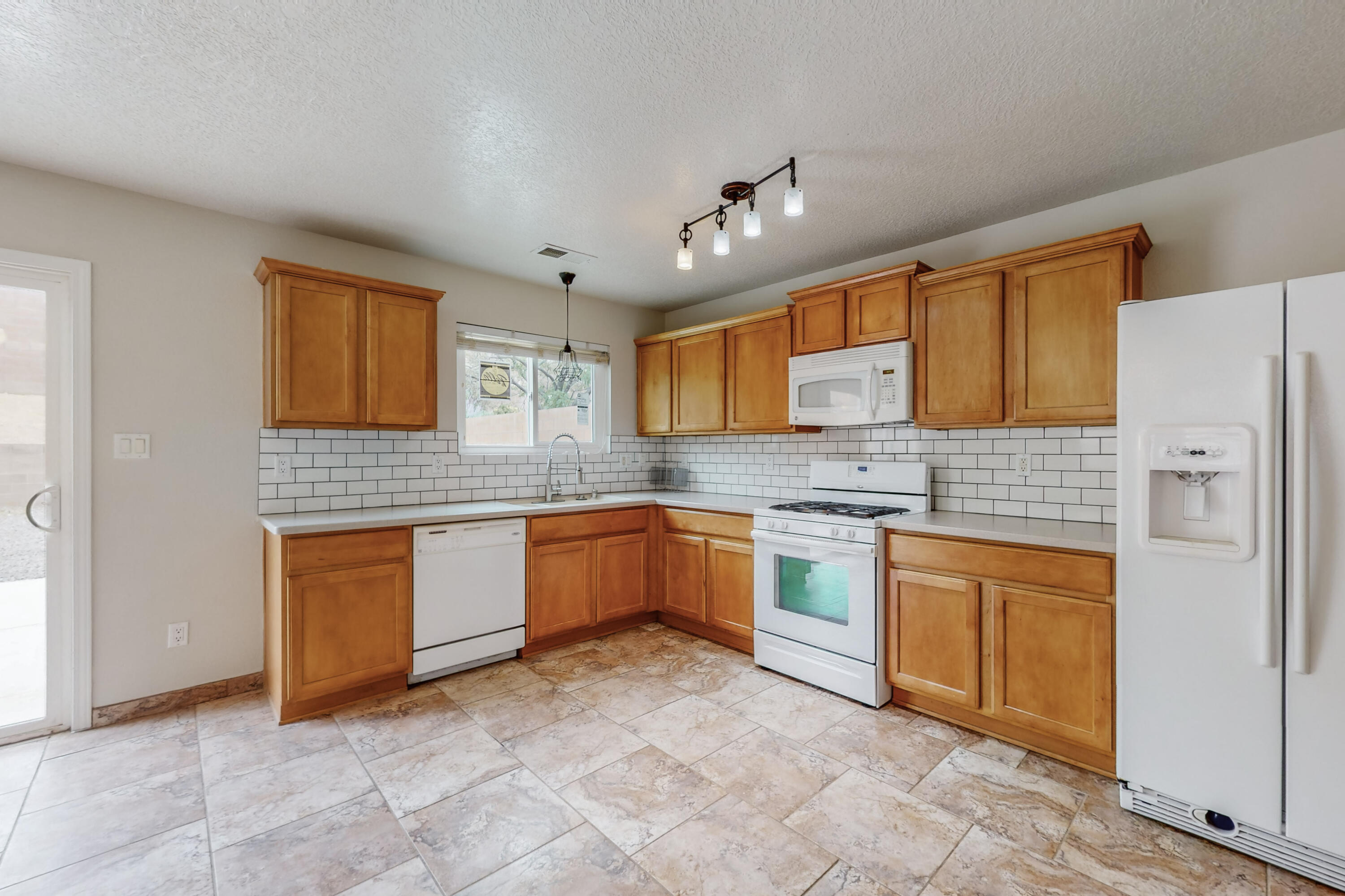 1617 San Pedro Road NE