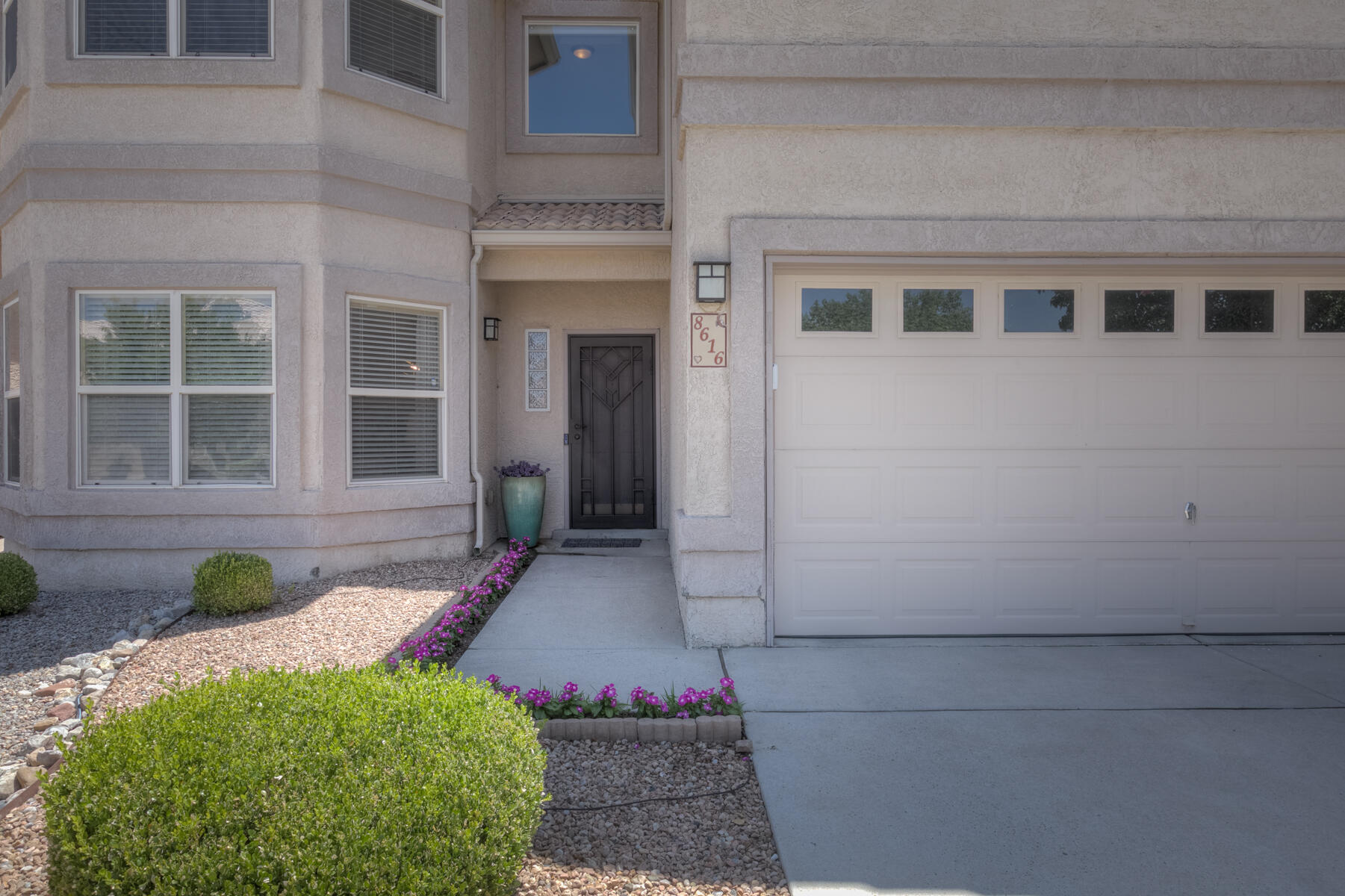 8616 Eagle Springs Drive NE