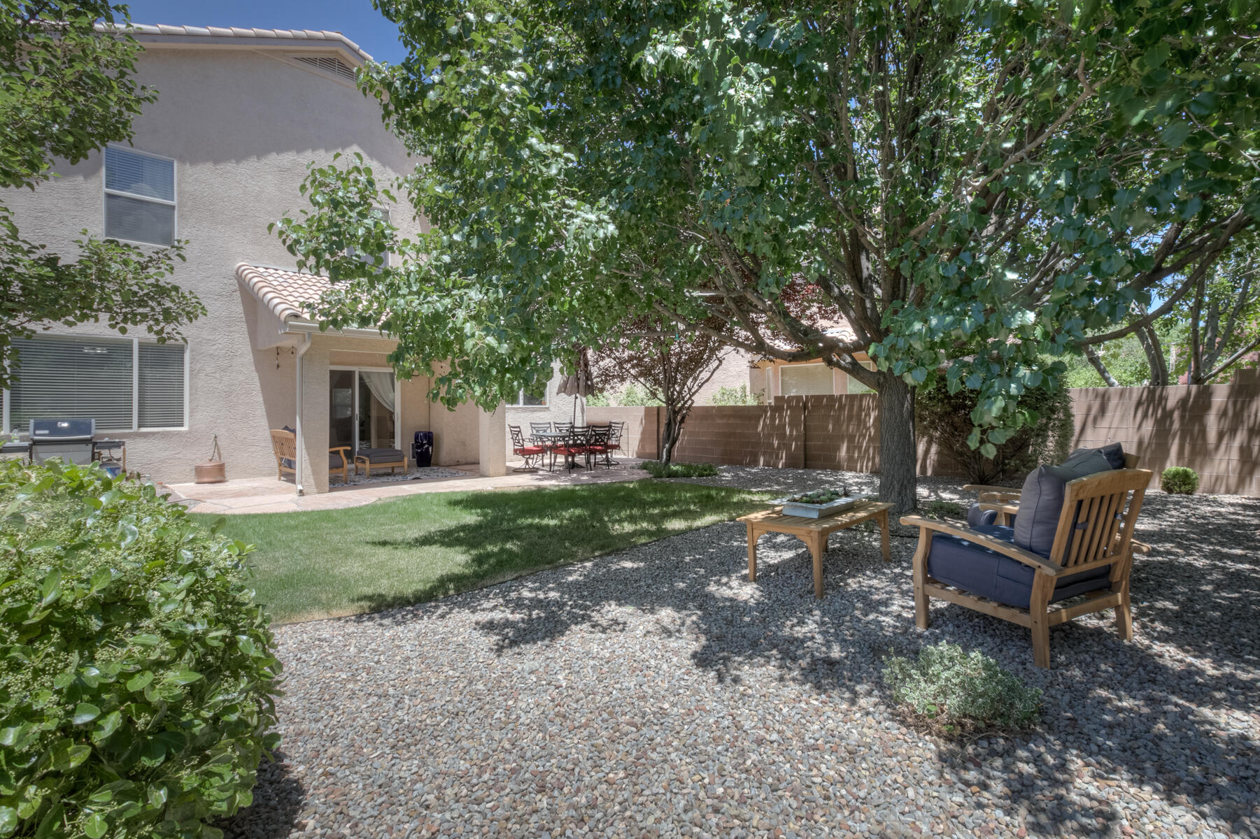 8616 Eagle Springs Drive NE
