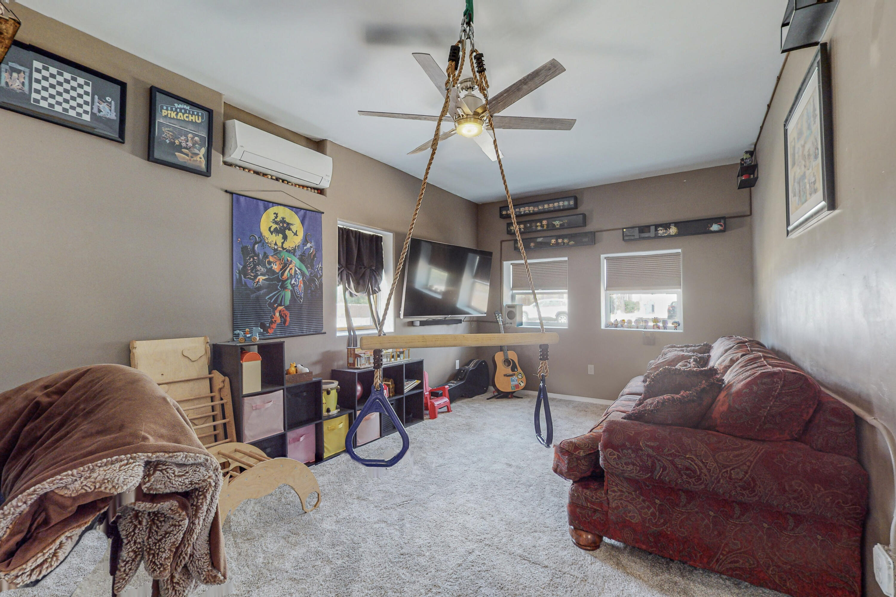 401 Cardenas Drive NE