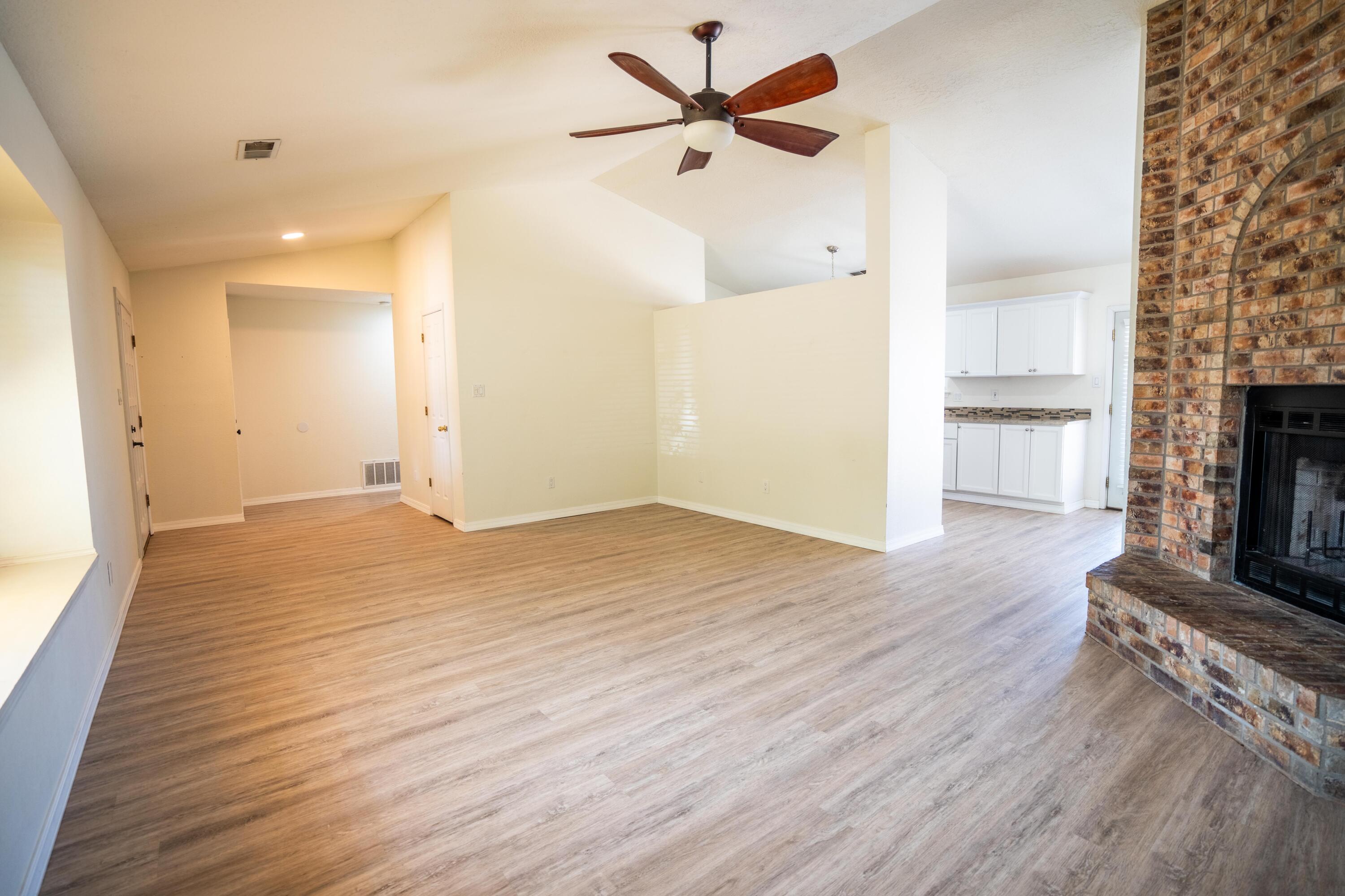 3212 Vista Maravillosa NW