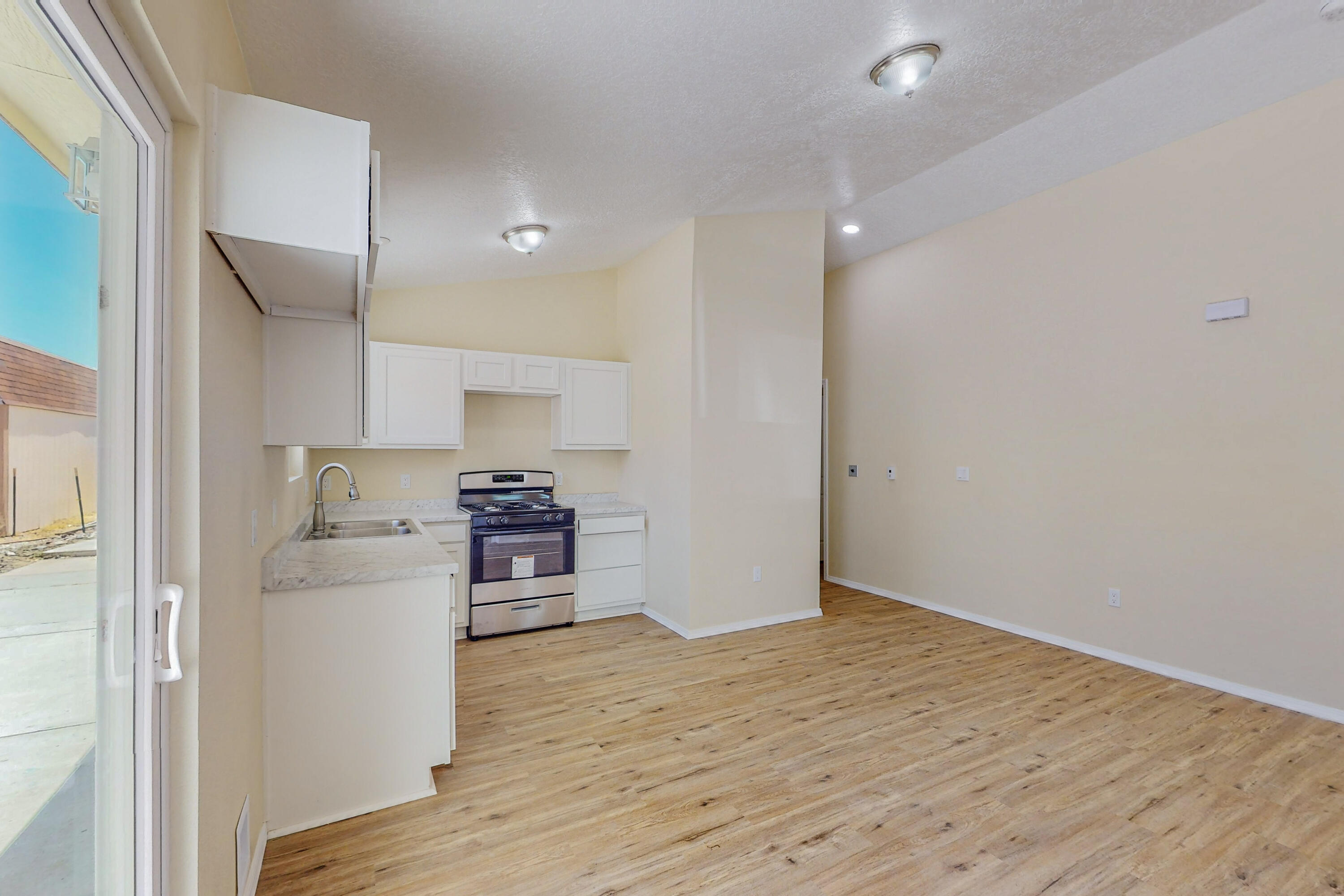 1058 Pandora Drive SW