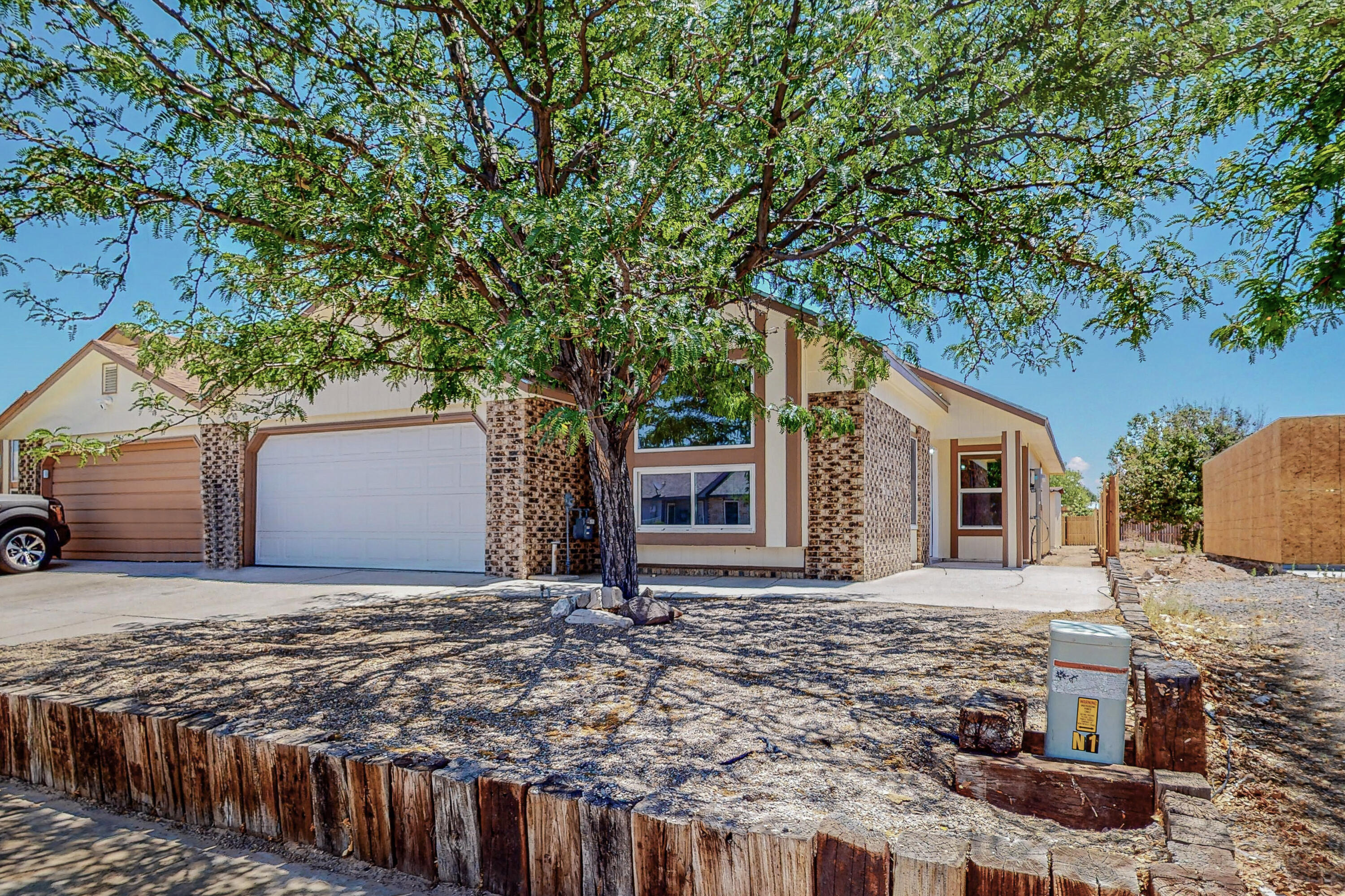 1058 Pandora Drive SW
