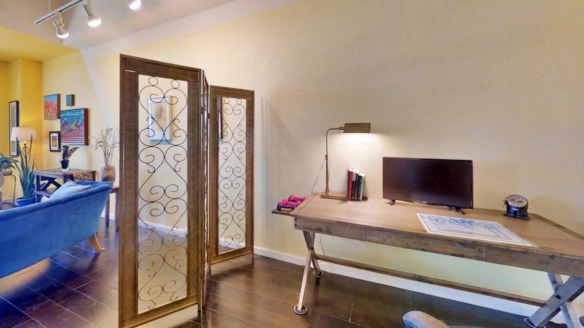 524 Central Avenue SW 506