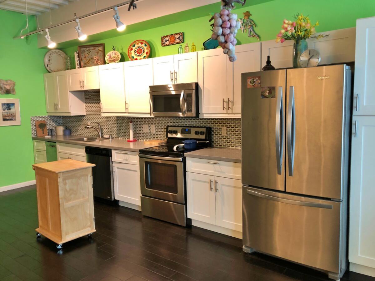 524 Central Avenue SW 506