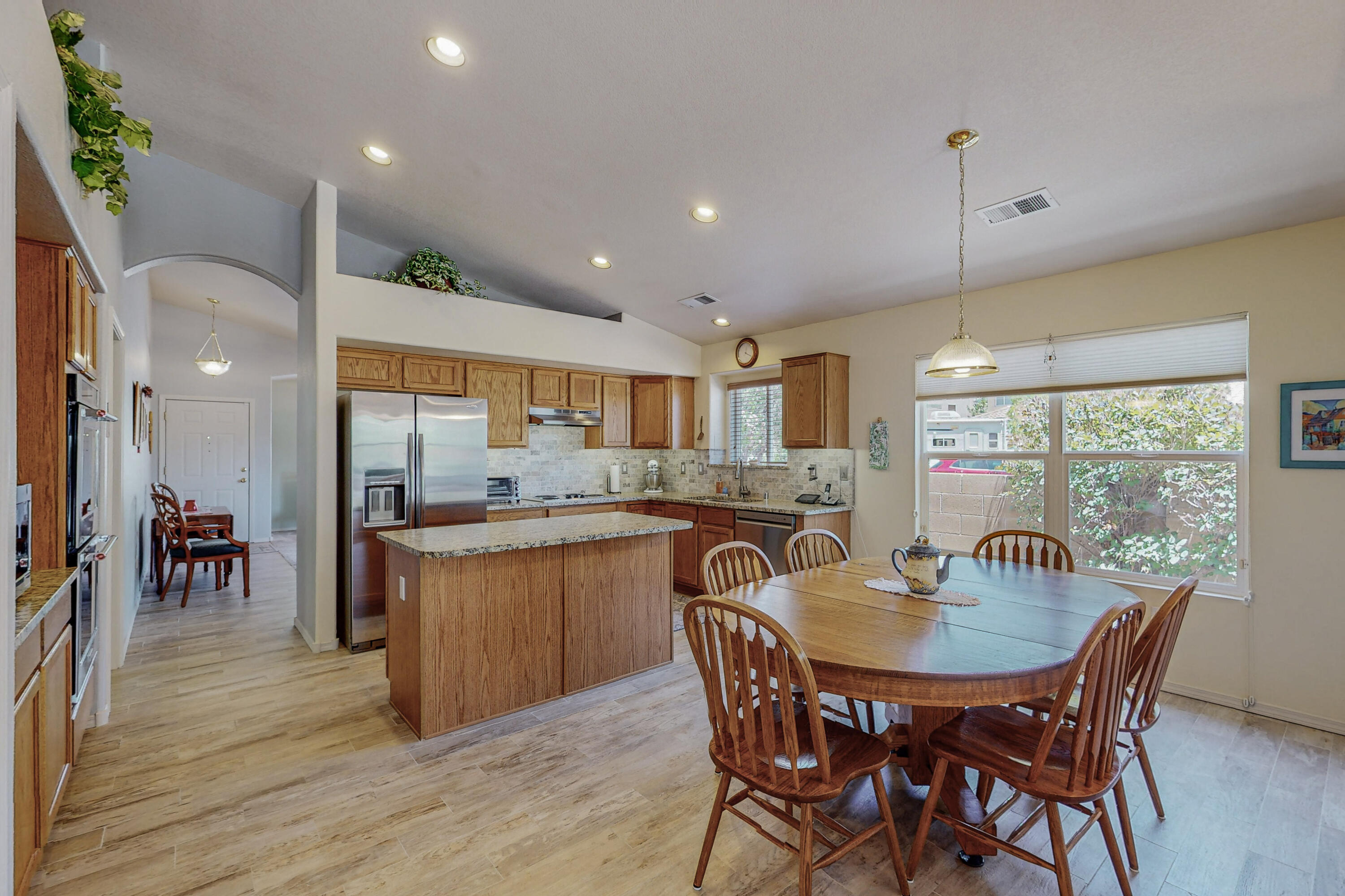 1131 Diamondback Drive NE