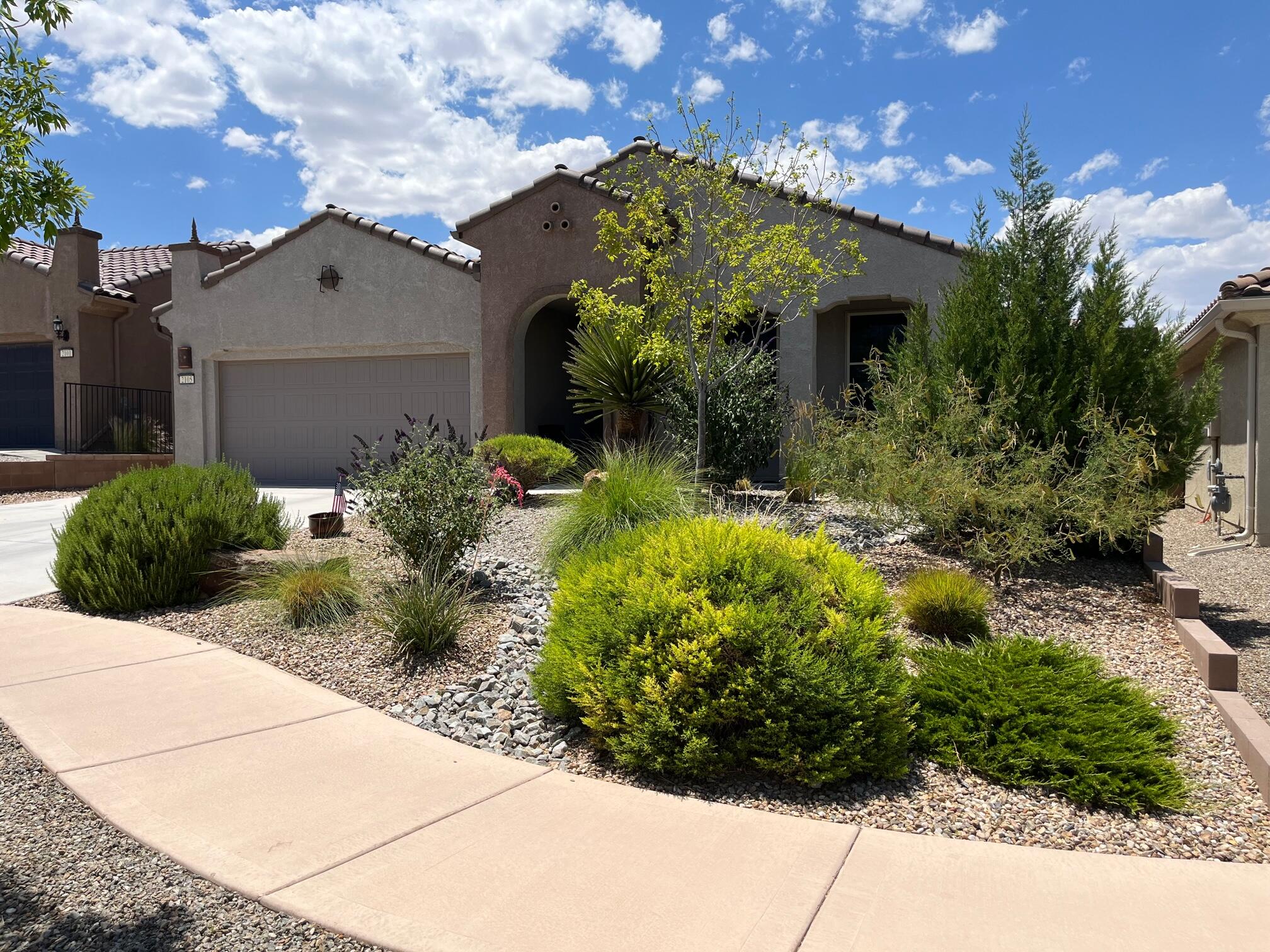 2105 Willow Canyon Trail NW