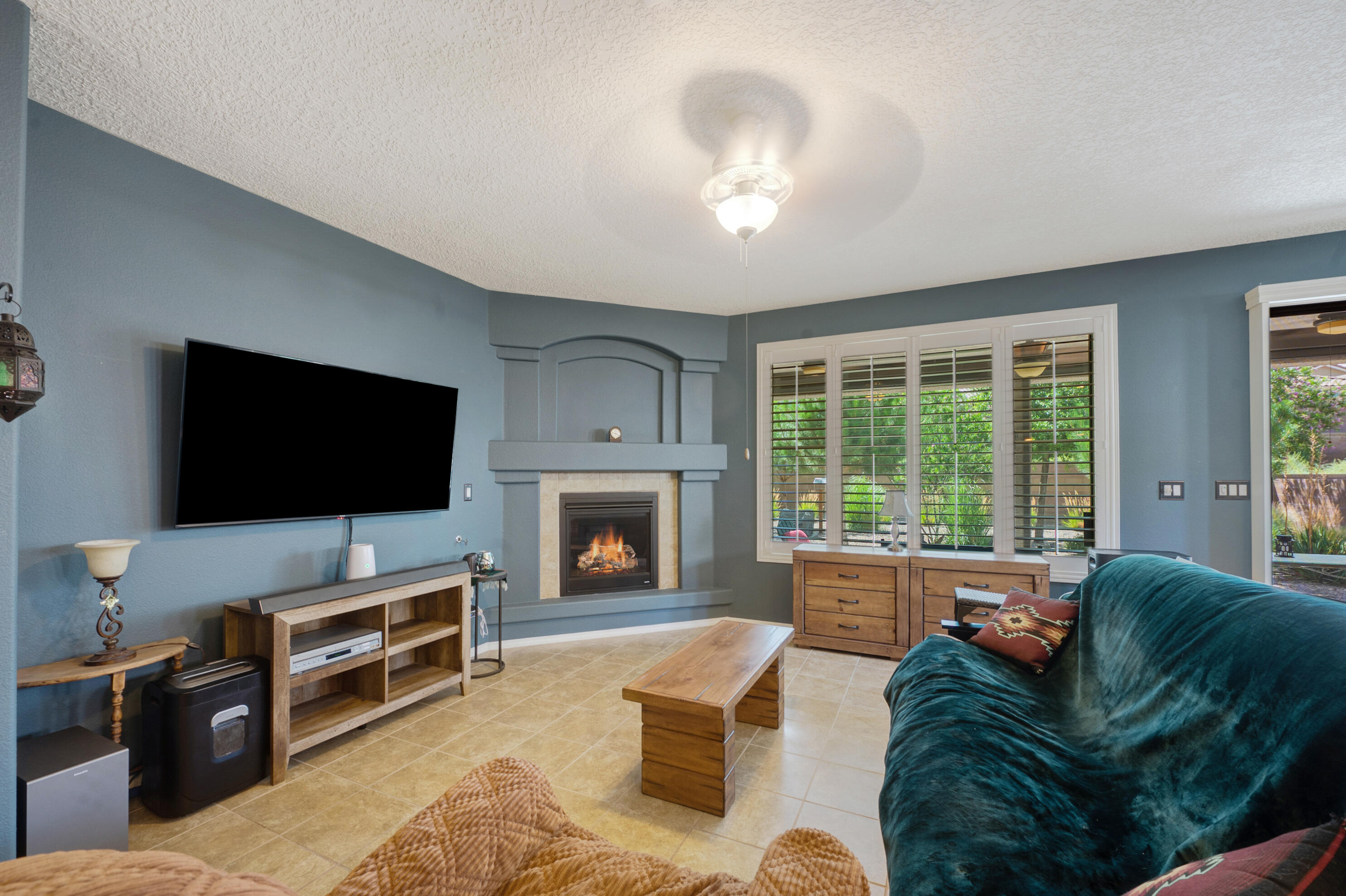 2105 Willow Canyon Trail NW